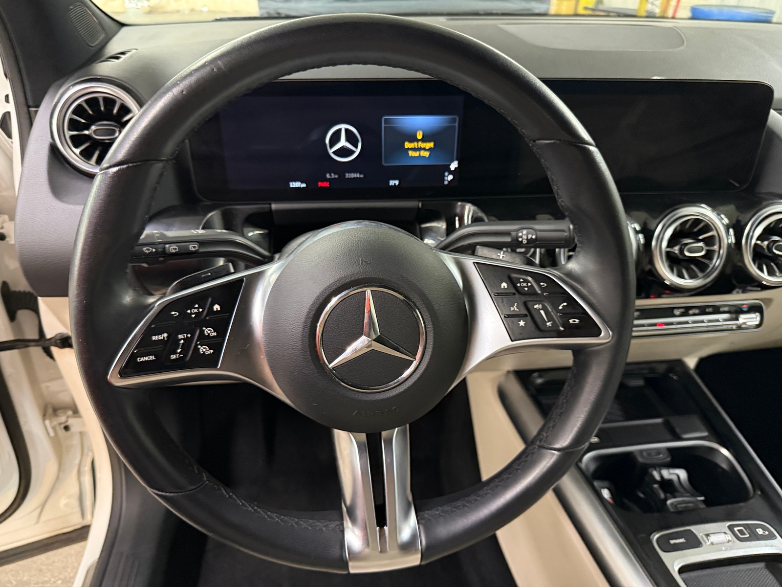 Thumbnail: 2025 Mercedes-Benz GLA - 4