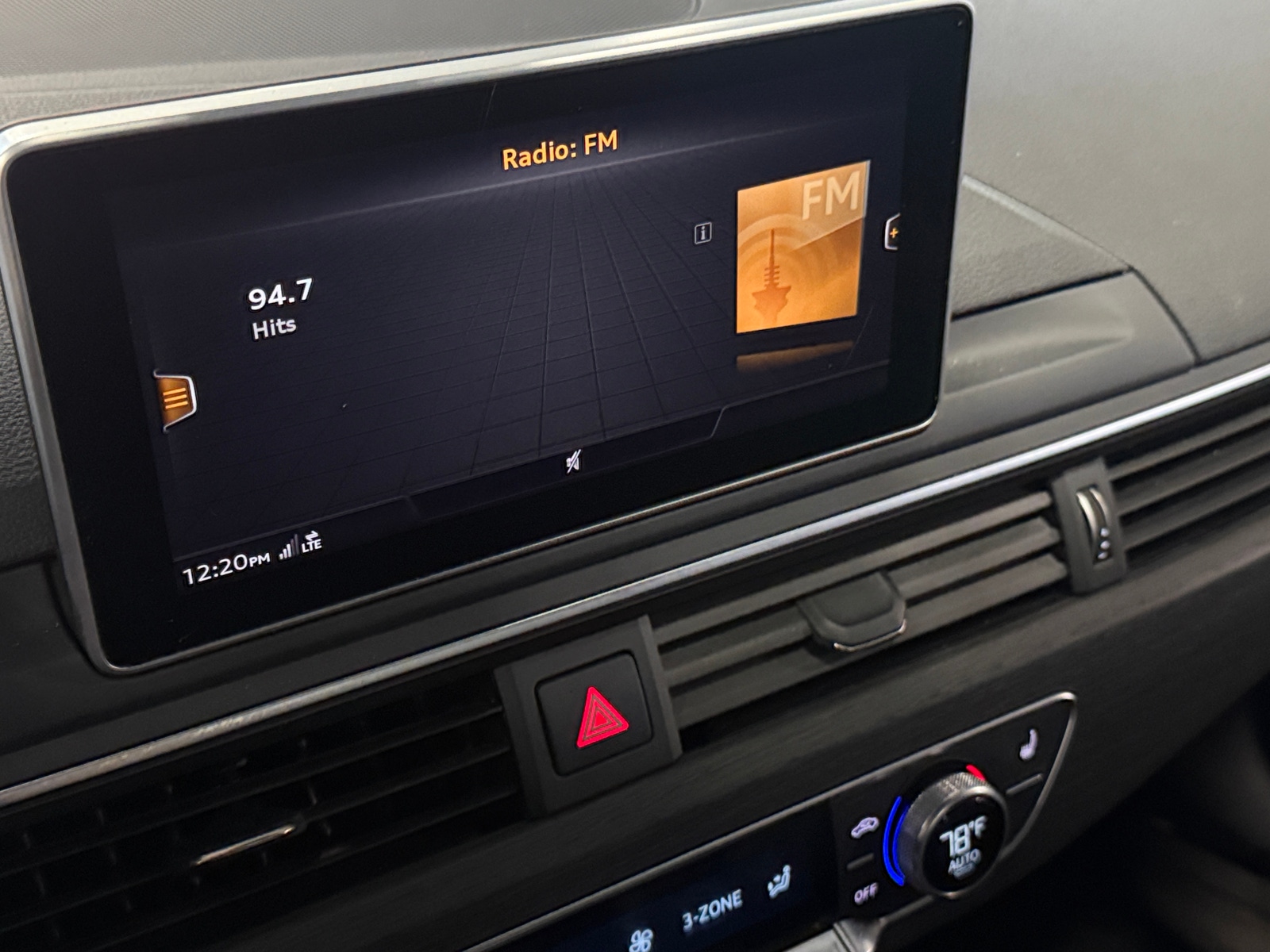 Thumbnail: 2019 Audi A4 - 3