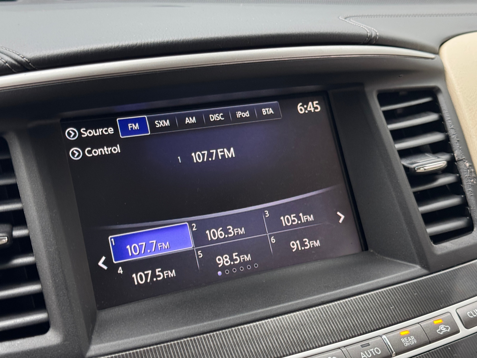 Thumbnail: 2019 INFINITI QX60 - 3