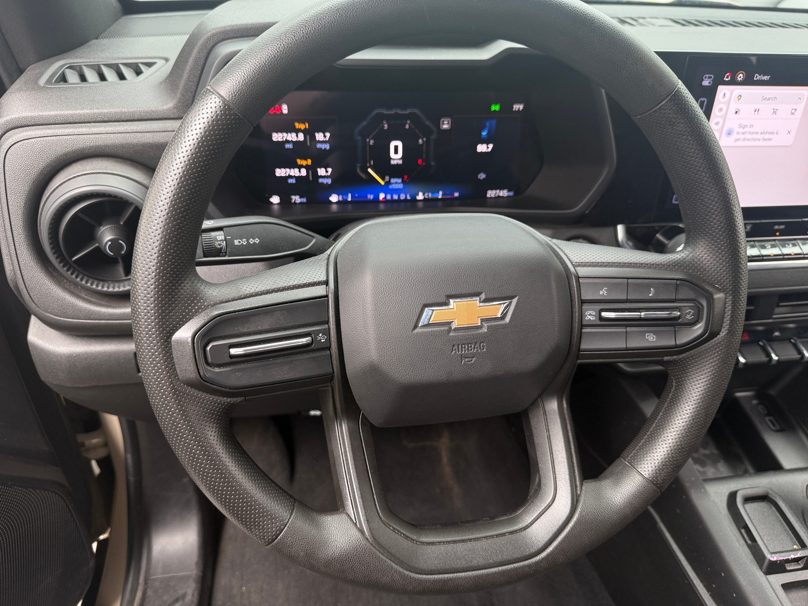 Thumbnail: 2024 Chevrolet Colorado - 5
