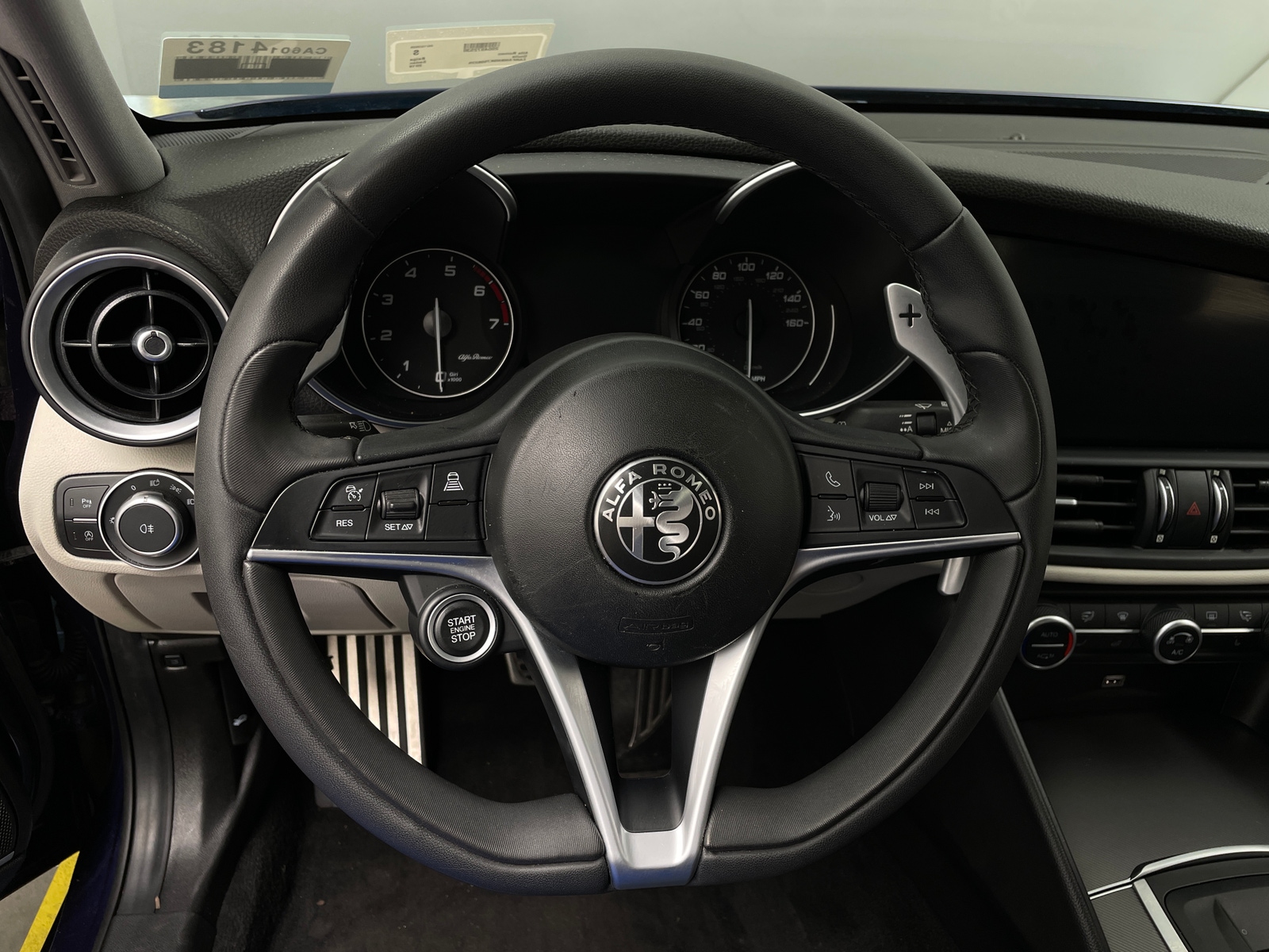 Thumbnail: 2019 Alfa Romeo Giulia - 4