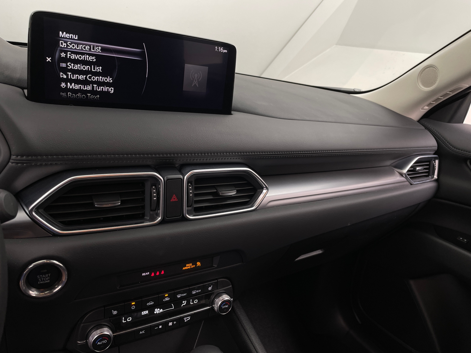 Thumbnail: 2023 Mazda CX-5 - 3