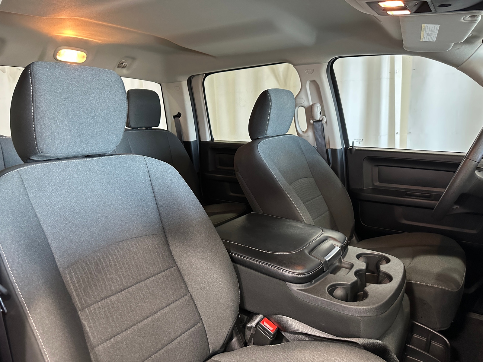 Thumbnail: 2023 RAM 1500 Classic - 2