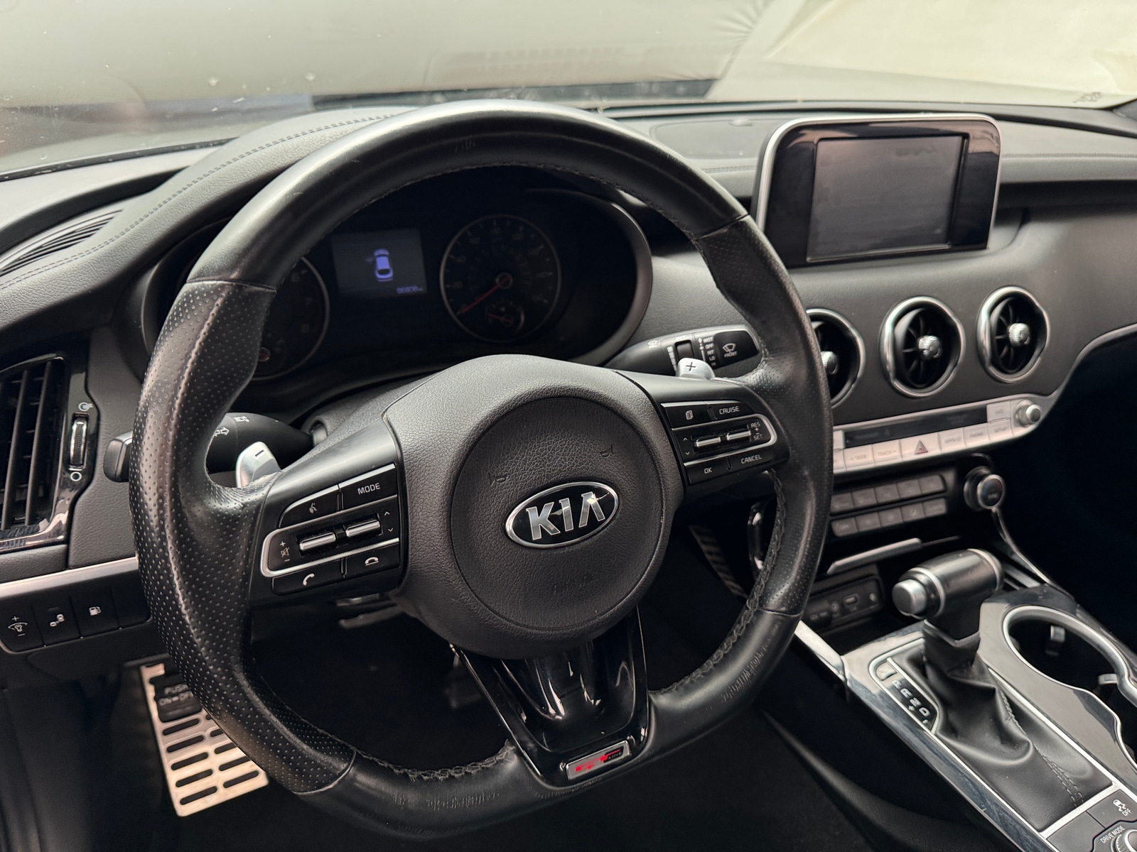 Thumbnail: 2020 Kia Stinger - 4