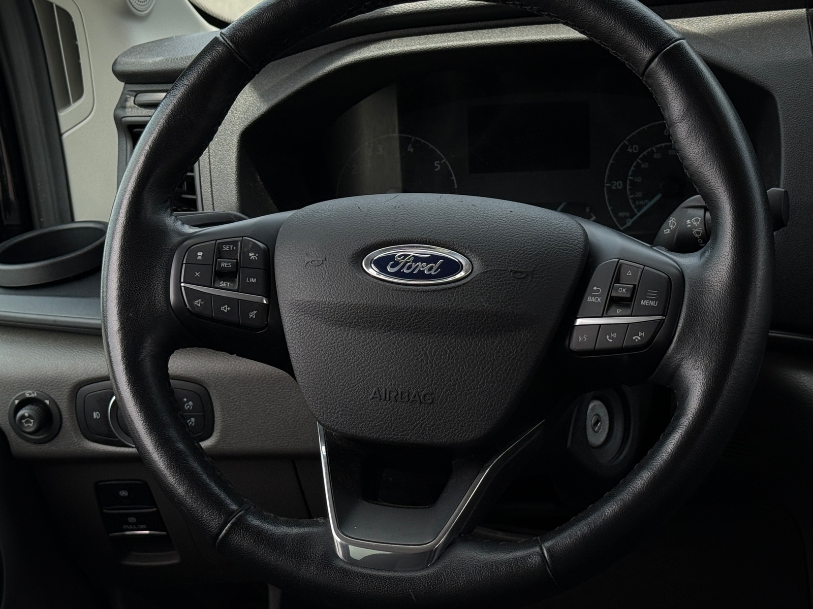 Thumbnail: 2024 Ford Econoline - 5