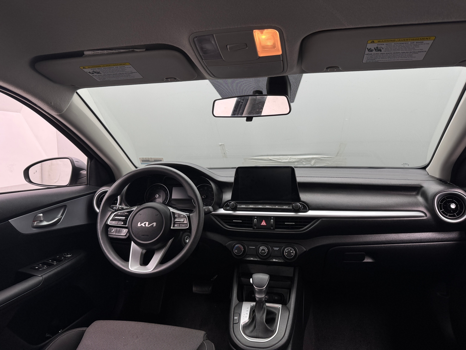 Thumbnail: 2024 Kia Forte - 3