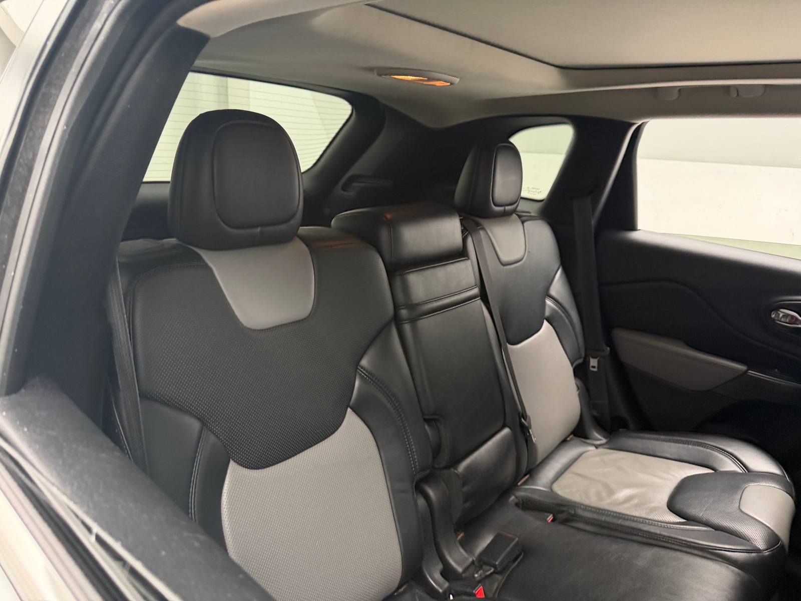 Thumbnail: 2014 Jeep Cherokee - 5