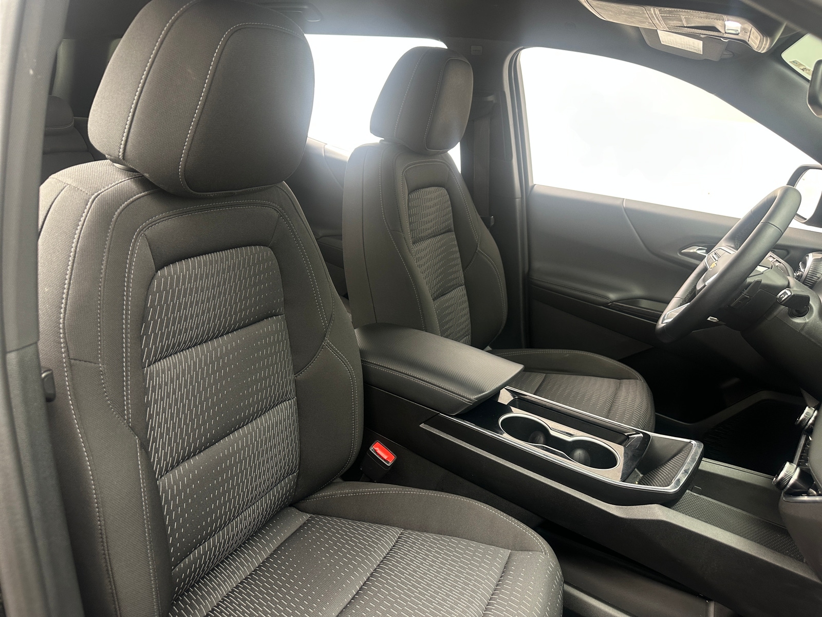 Thumbnail: 2025 Chevrolet Equinox - 2