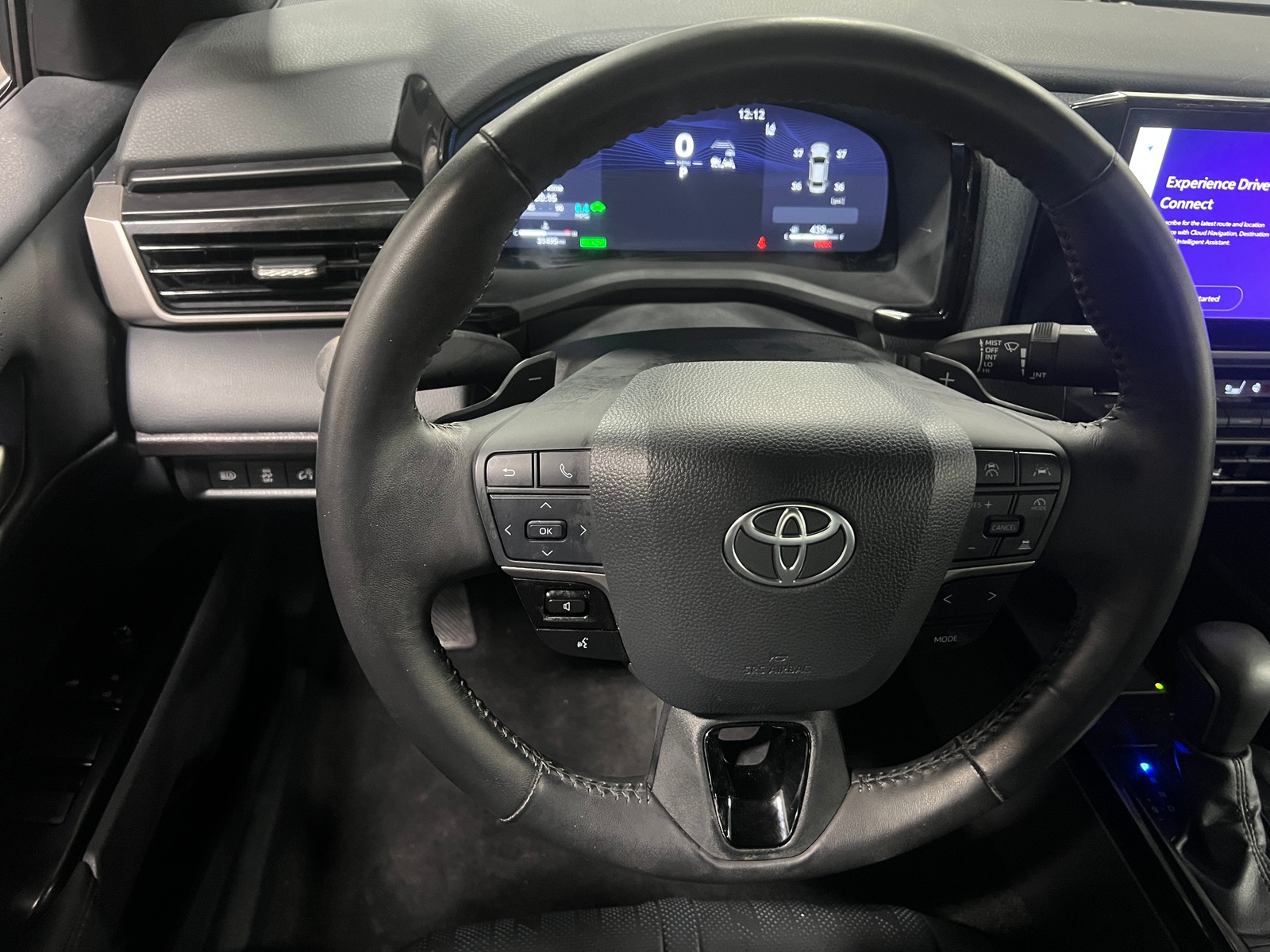 Thumbnail: 2025 Toyota Camry - 4