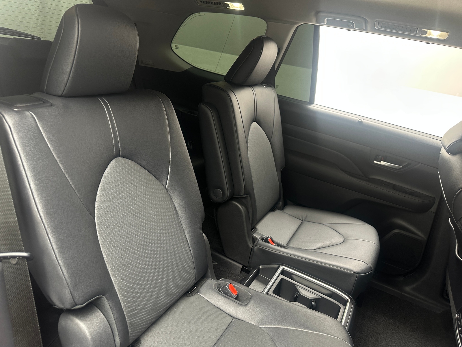Thumbnail: 2026 Toyota Grand Highlander - 5
