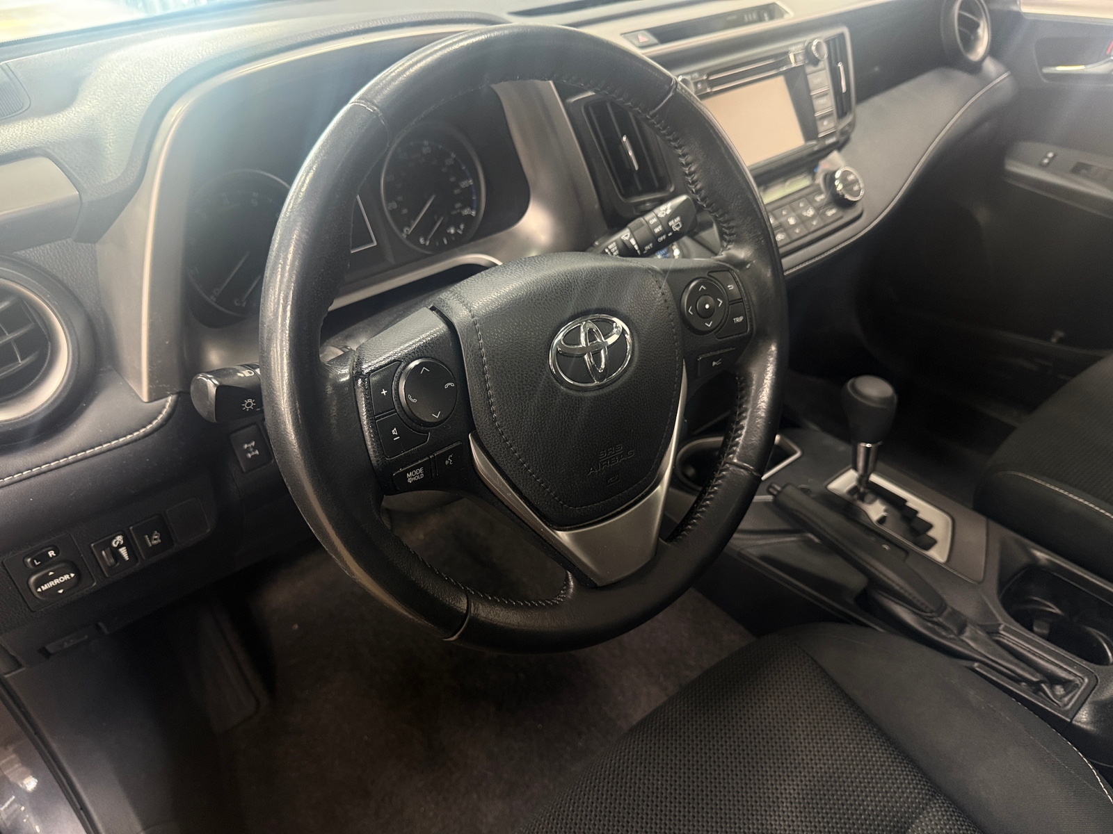 Thumbnail: 2018 Toyota RAV4 - 5
