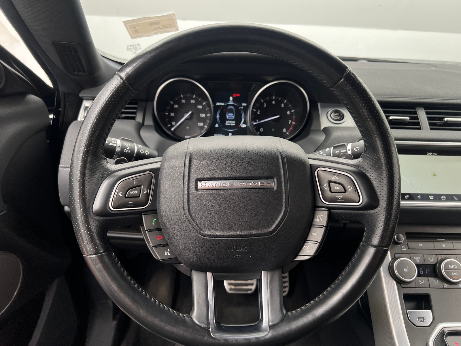 Thumbnail: 2017 Land Rover Range Rover Evoque - 4