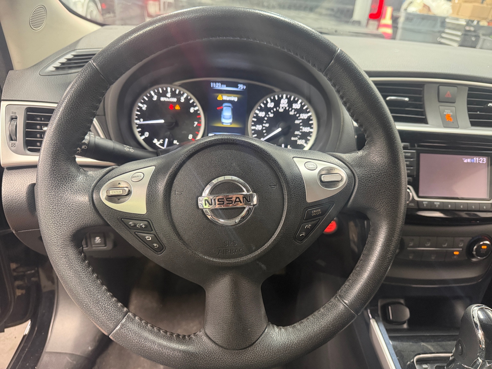Thumbnail: 2017 Nissan Sentra - 5