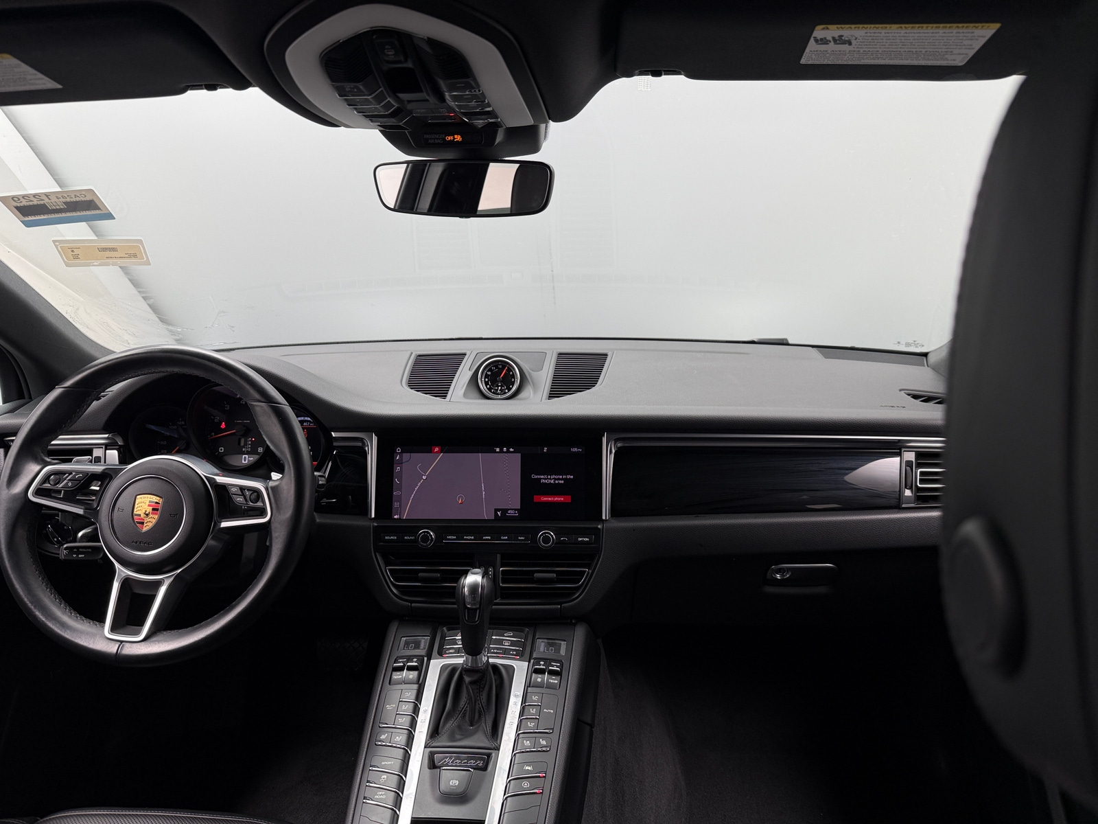 Thumbnail: 2020 Porsche Macan - 2