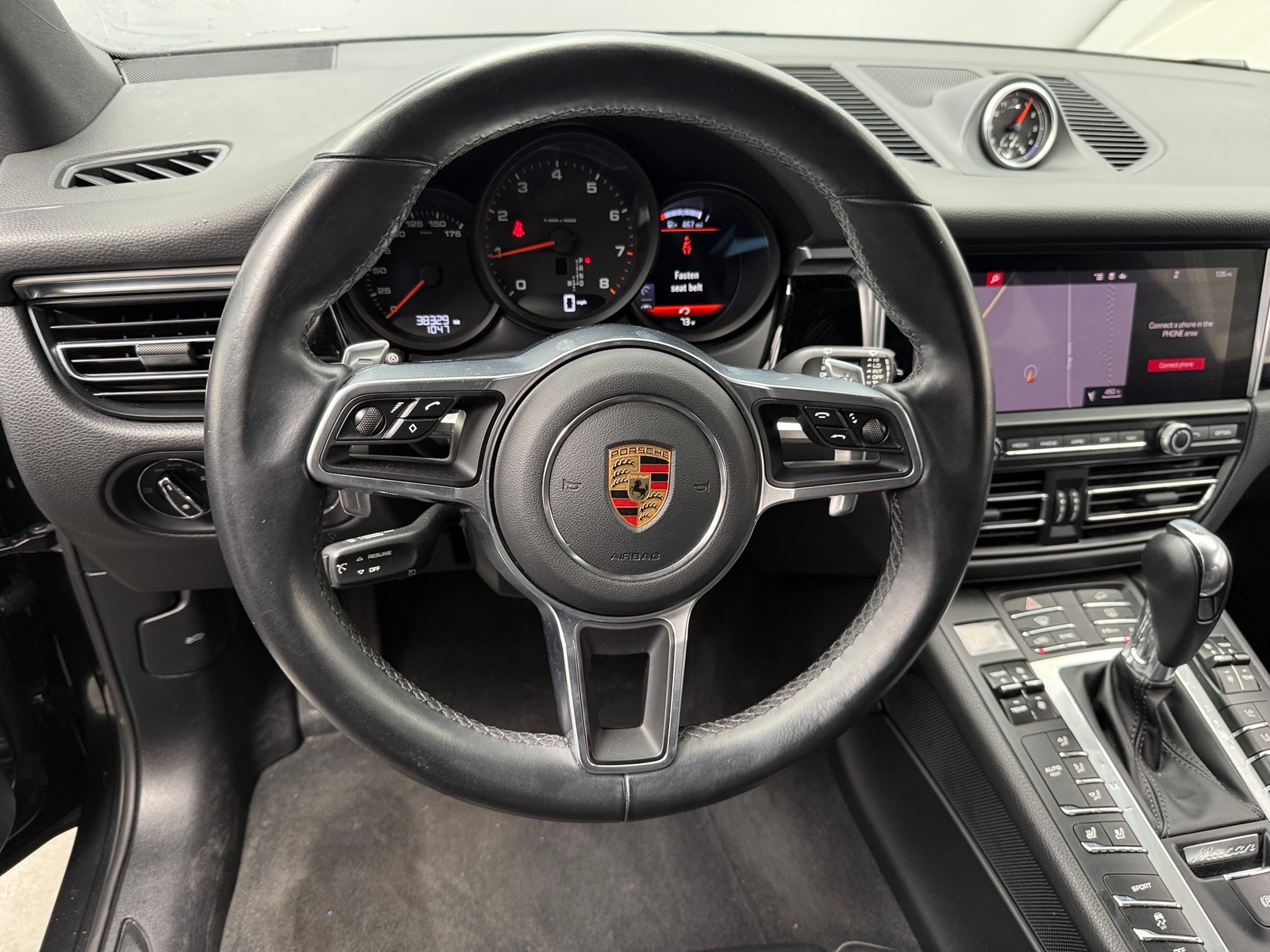 Thumbnail: 2020 Porsche Macan - 4