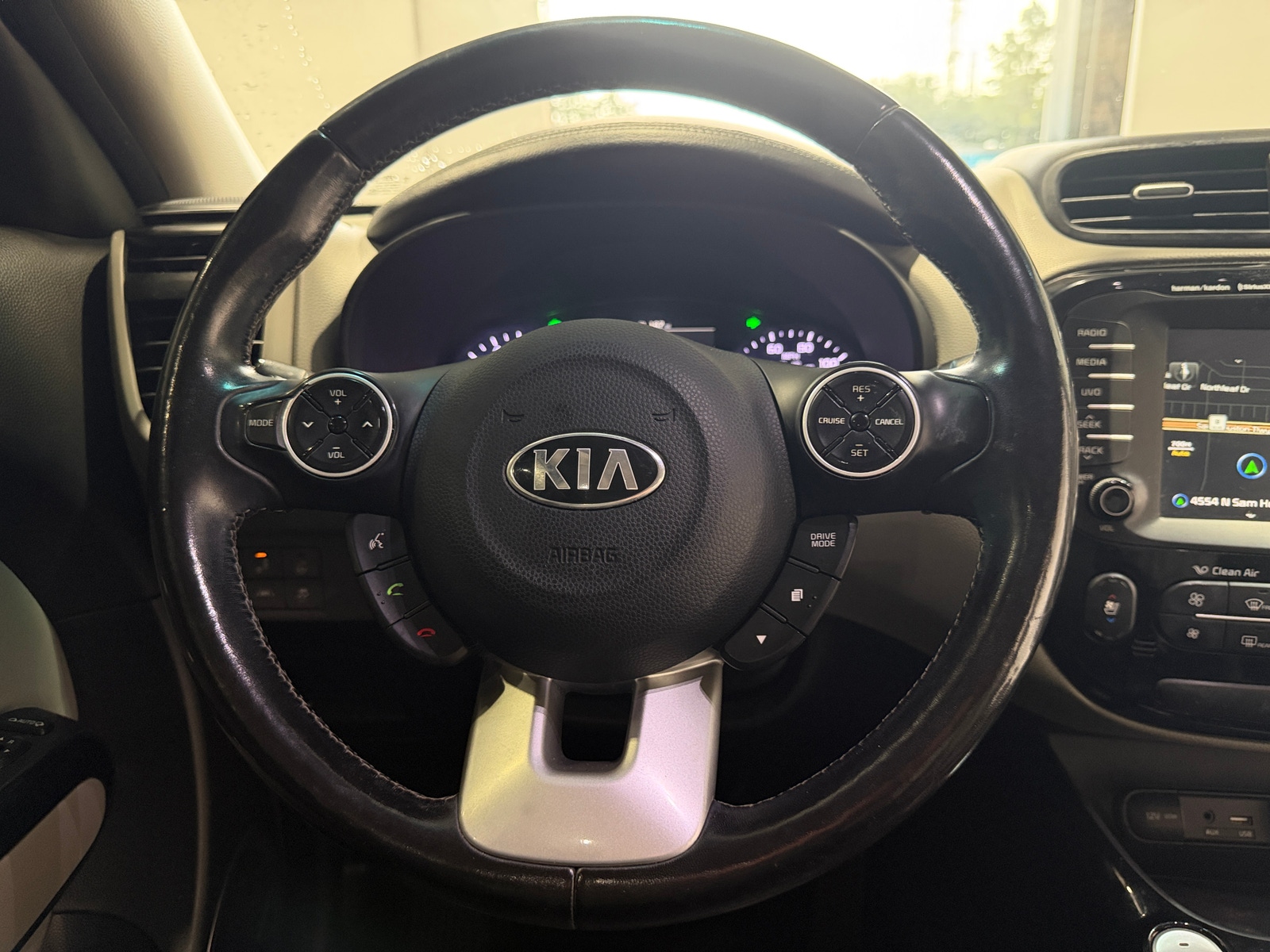 Thumbnail: 2017 Kia Soul - 5