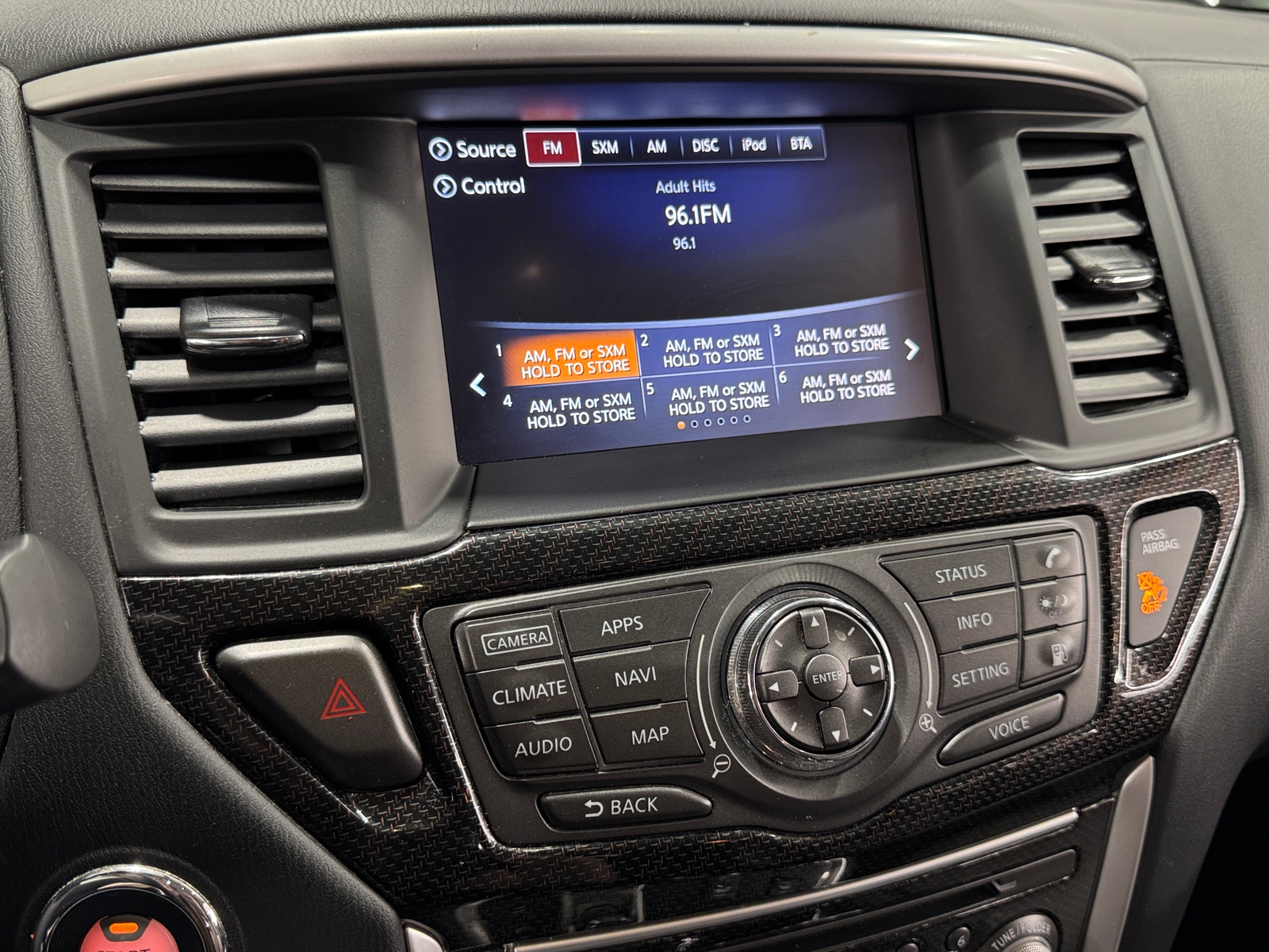 Thumbnail: 2019 Nissan Pathfinder - 3