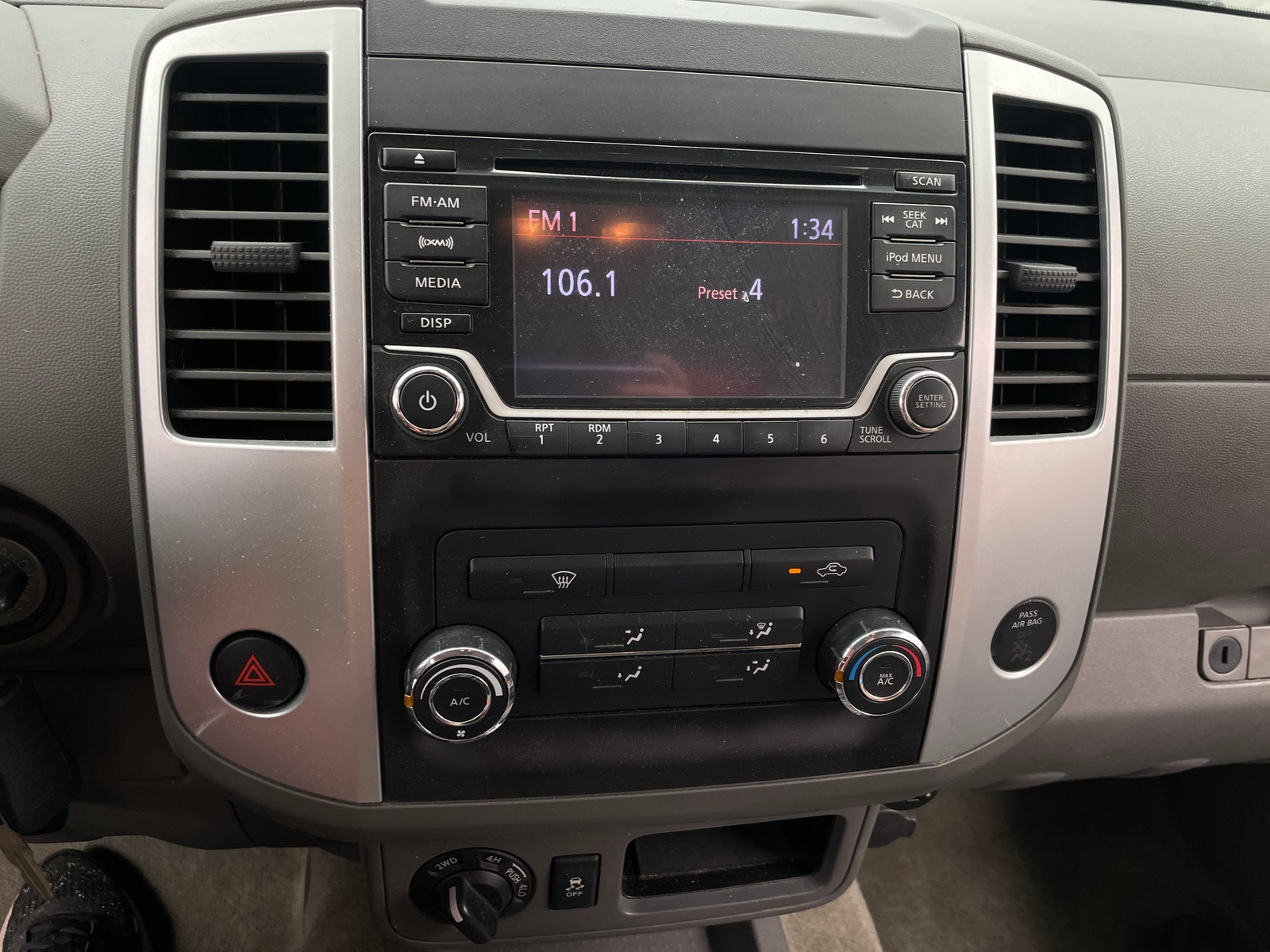 Thumbnail: 2017 Nissan Frontier - 4