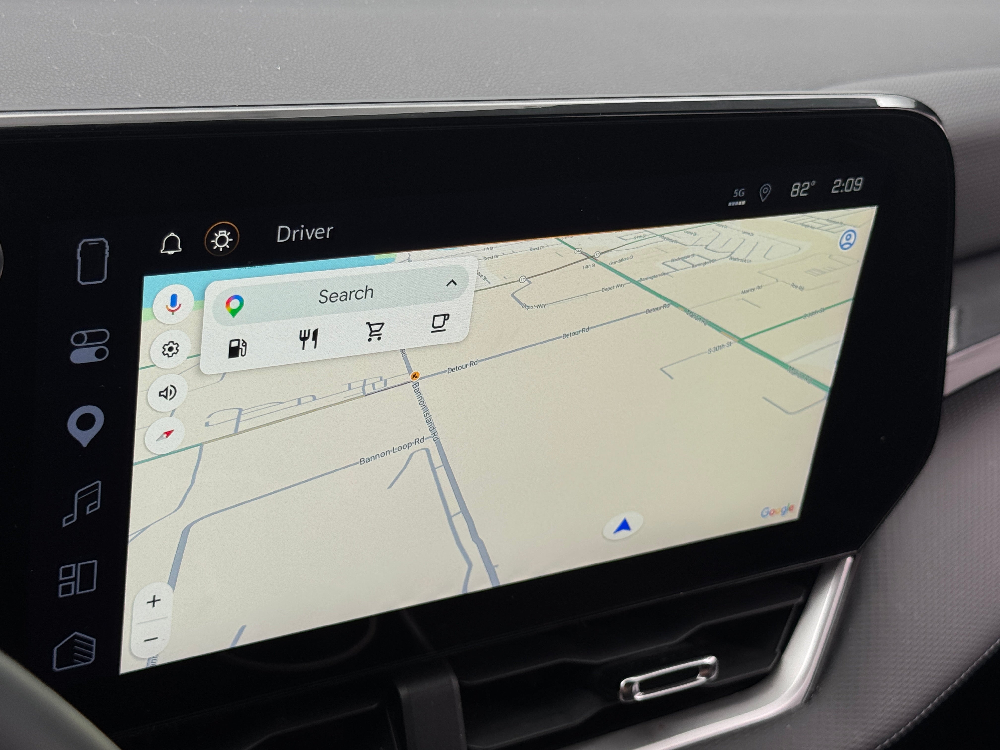 2025 Chevrolet Equinox LT - Photo 13