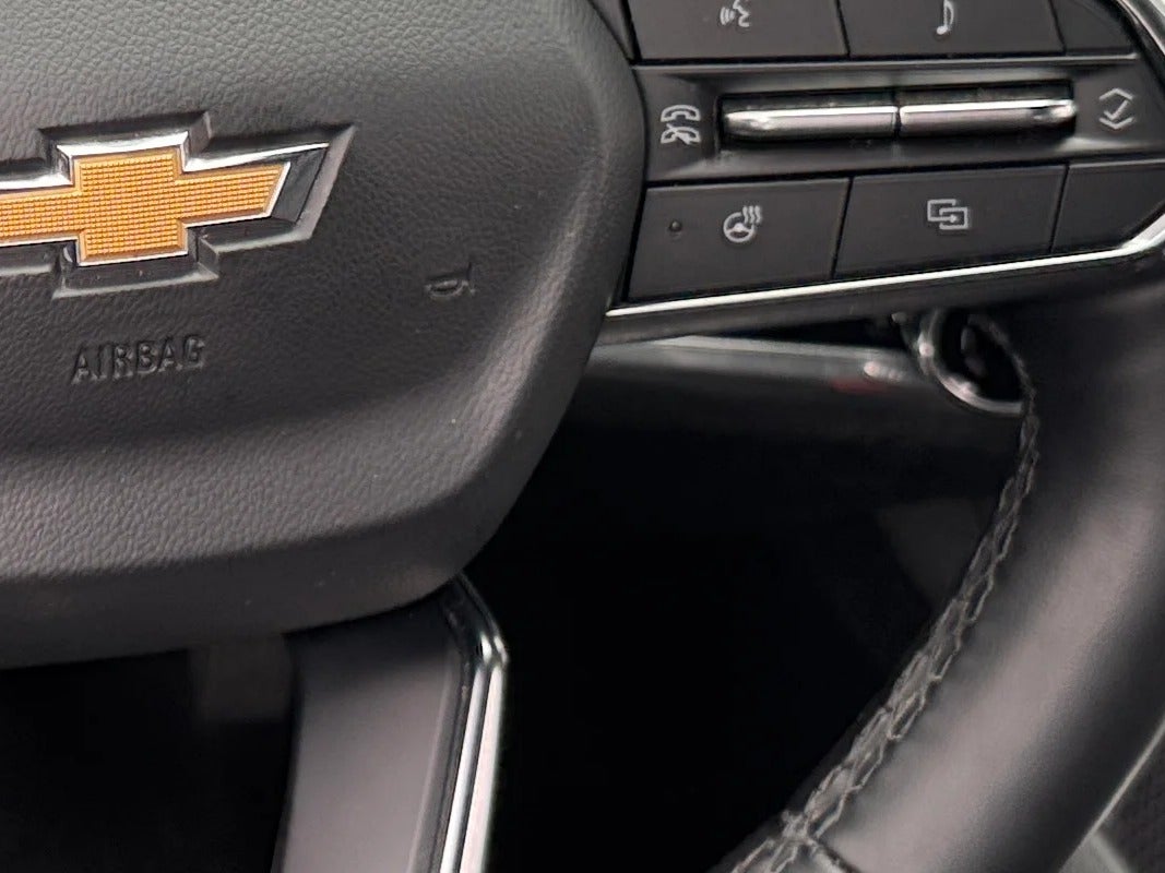 2025 Chevrolet Equinox LT - Photo 17