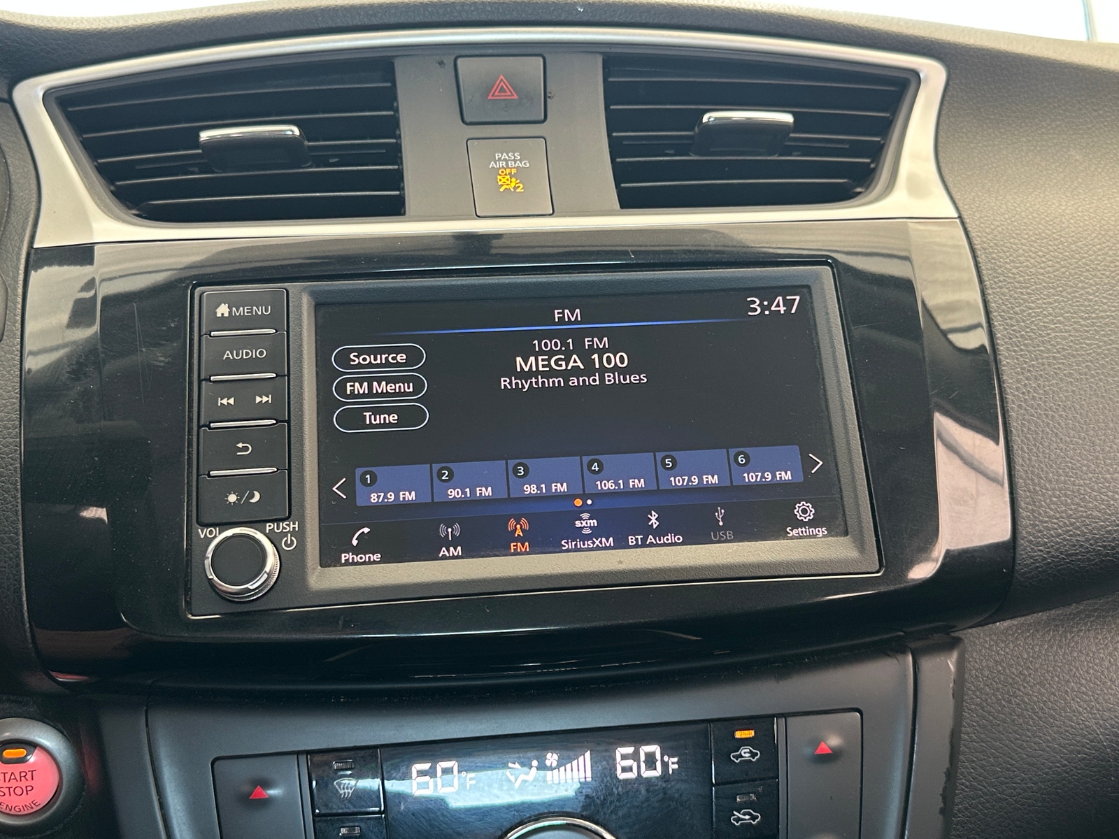 Thumbnail: 2019 Nissan Sentra - 4