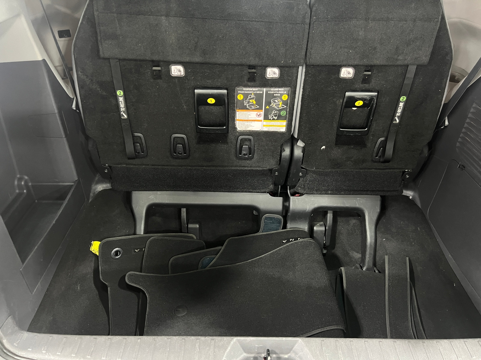 Thumbnail: 2021 Toyota Sienna - 6