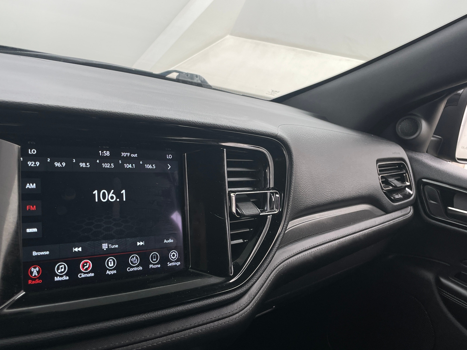 Thumbnail: 2021 Dodge Durango - 3