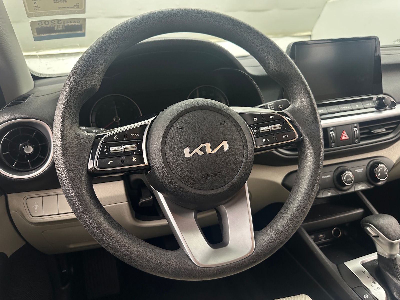 Thumbnail: 2023 Kia Forte - 5