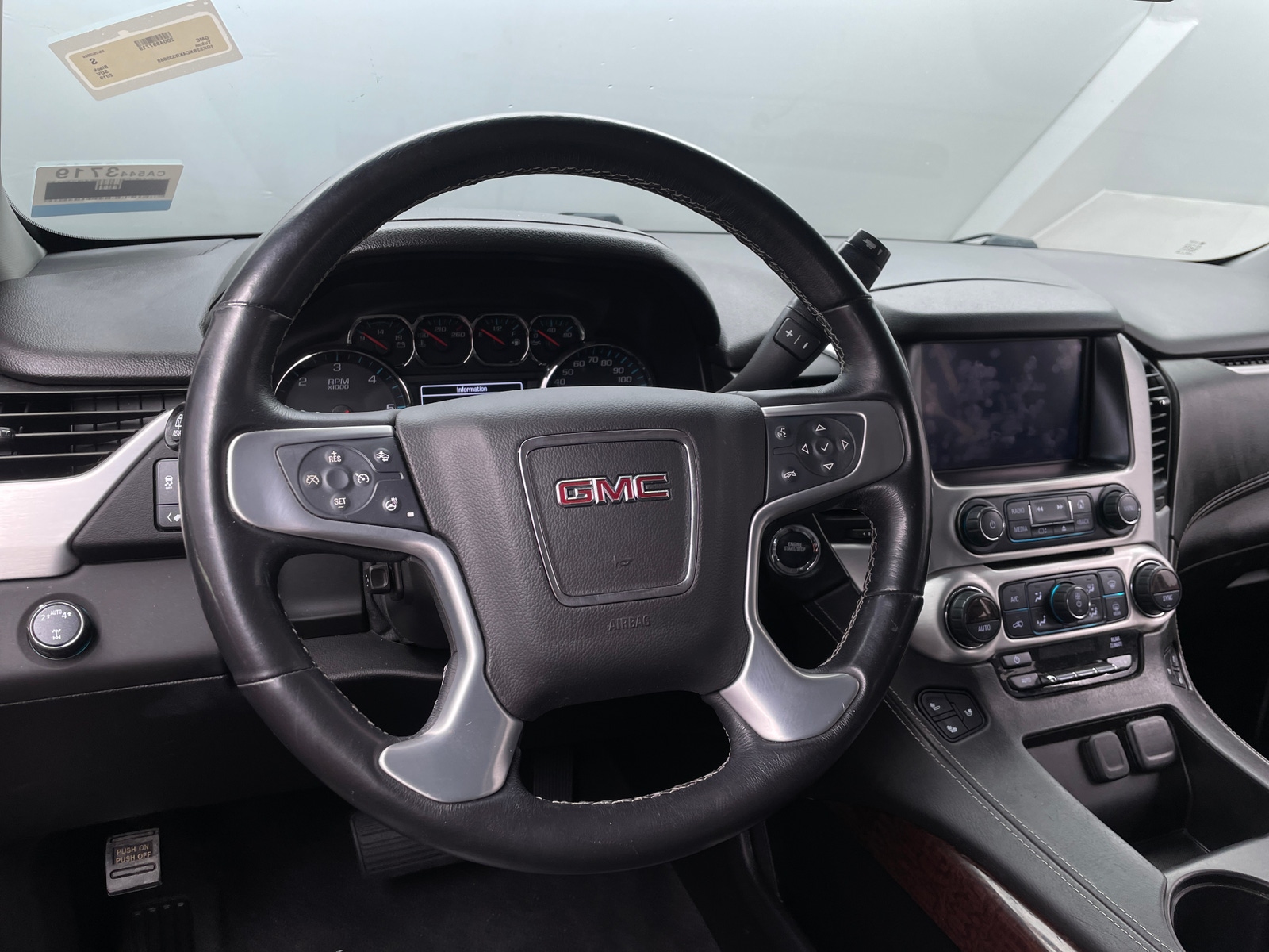 Thumbnail: 2019 GMC Yukon - 4