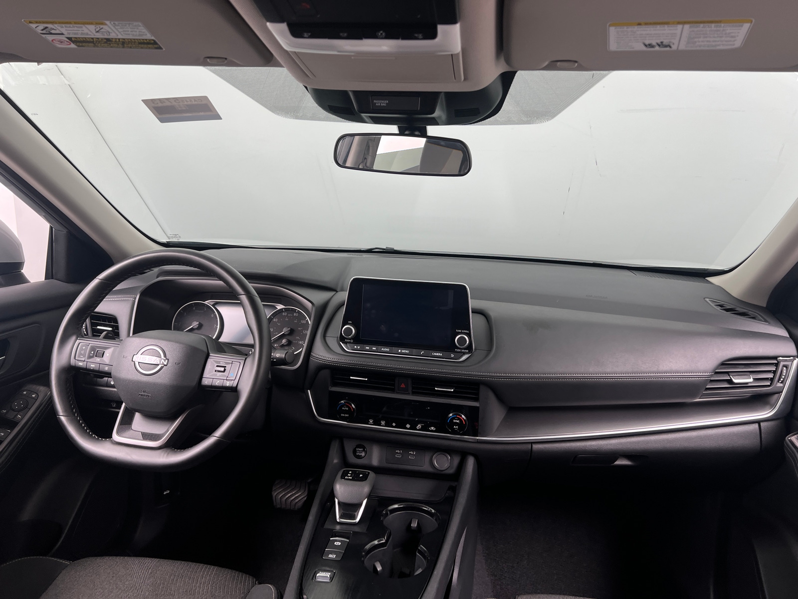 Thumbnail: 2025 Nissan Rogue - 3