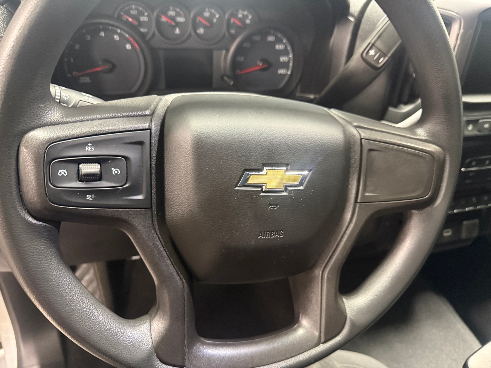 Thumbnail: 2020 Chevrolet Silverado 1500 - 5