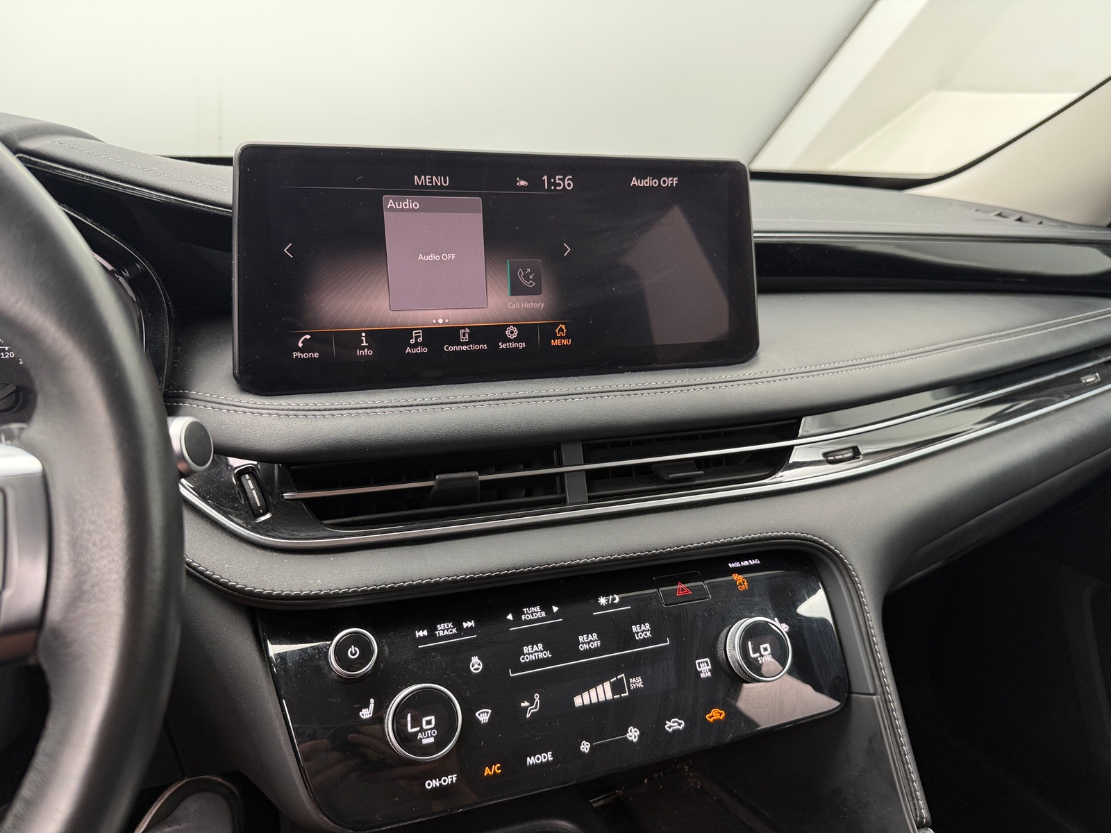 Thumbnail: 2023 INFINITI QX60 - 3