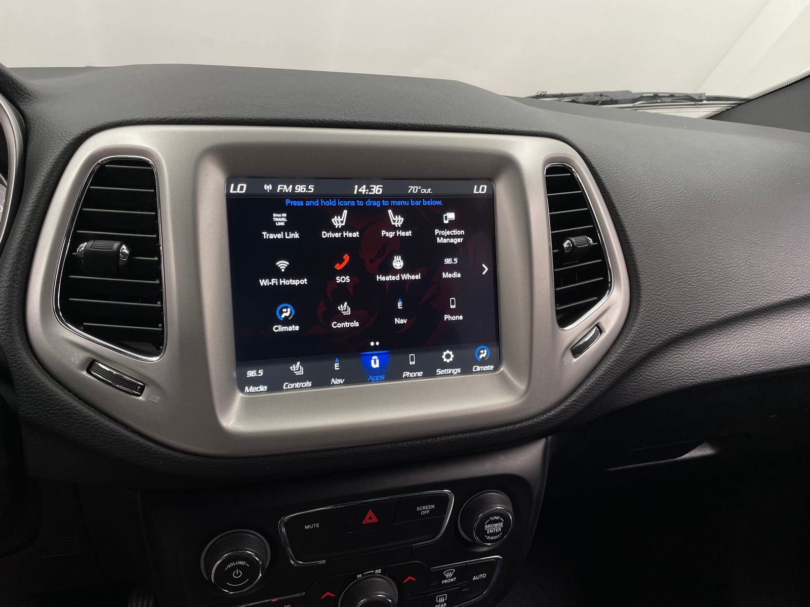 Thumbnail: 2021 Jeep Compass - 4