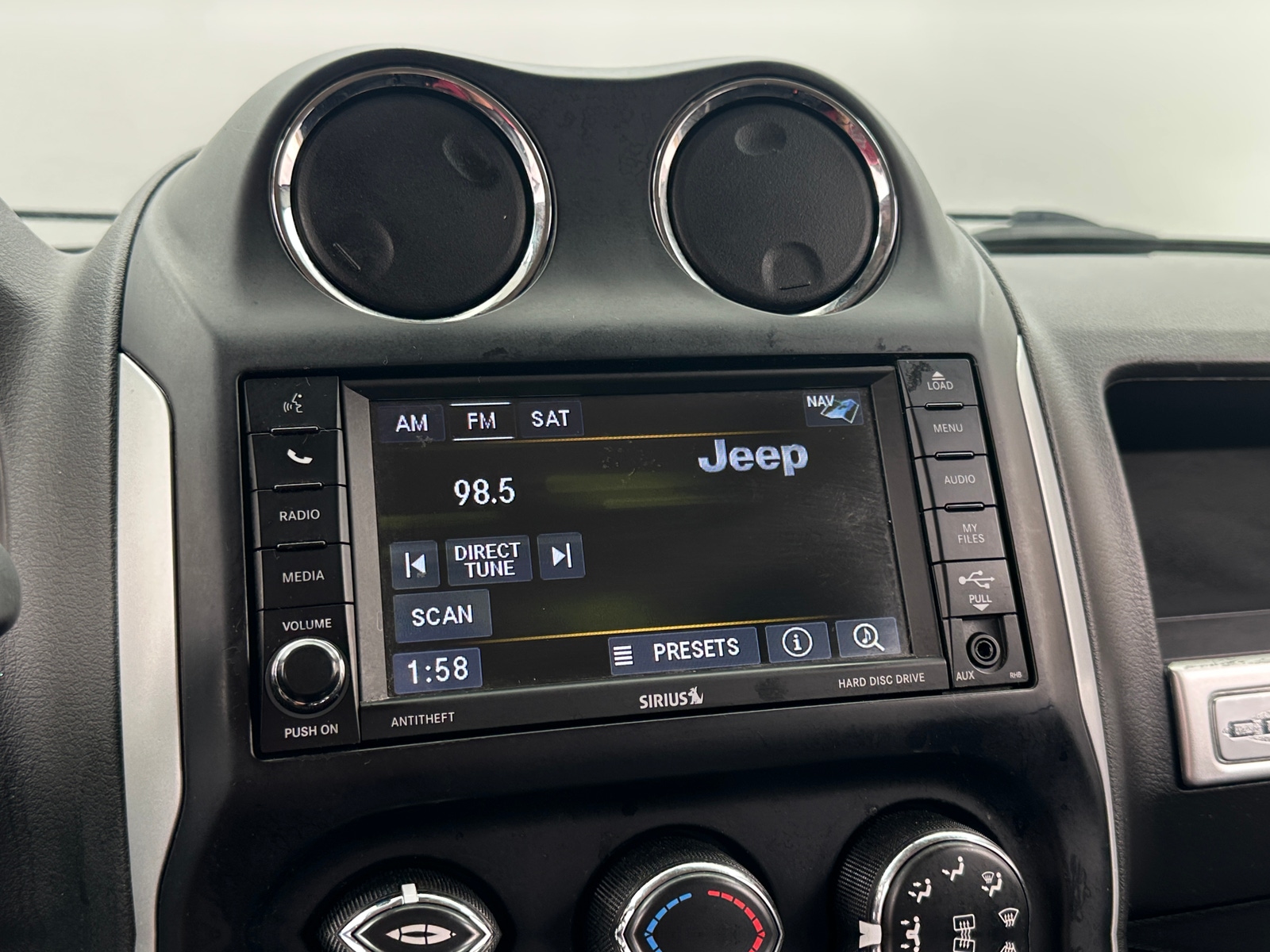 Thumbnail: 2017 Jeep Compass - 3