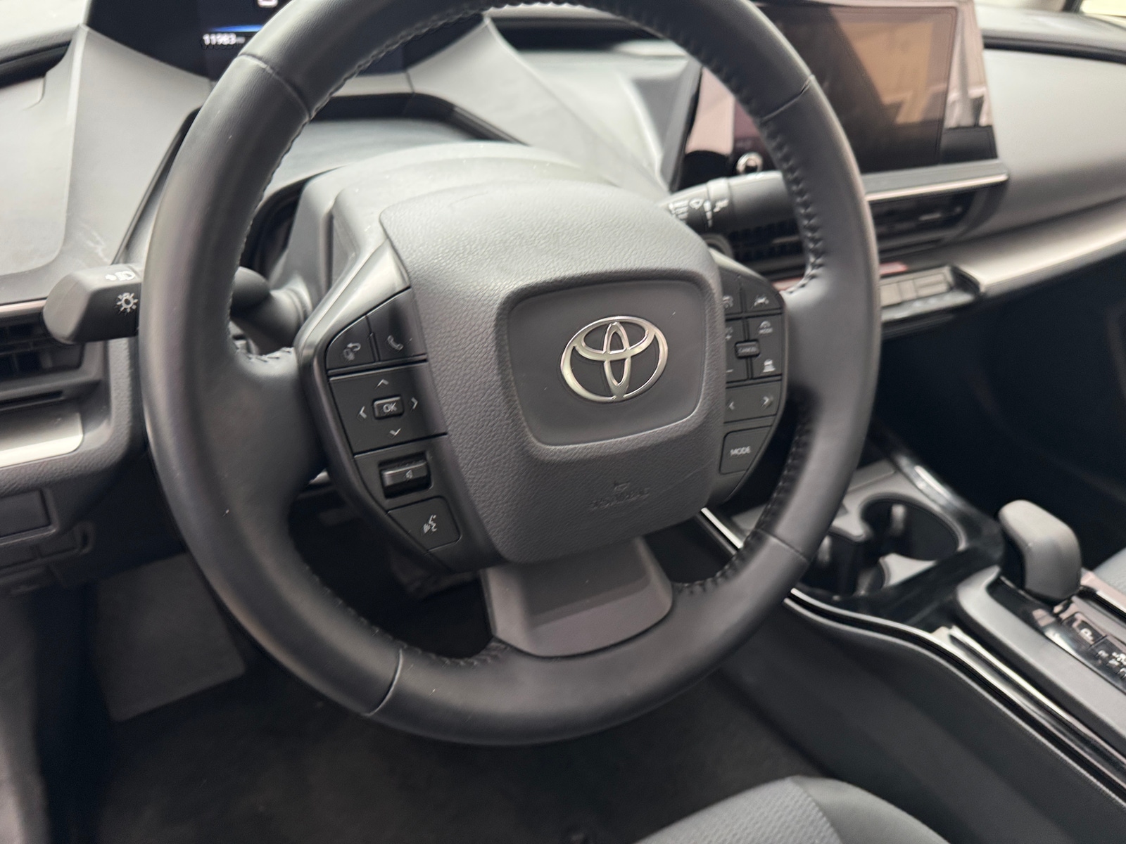 Thumbnail: 2025 Toyota Prius - 5