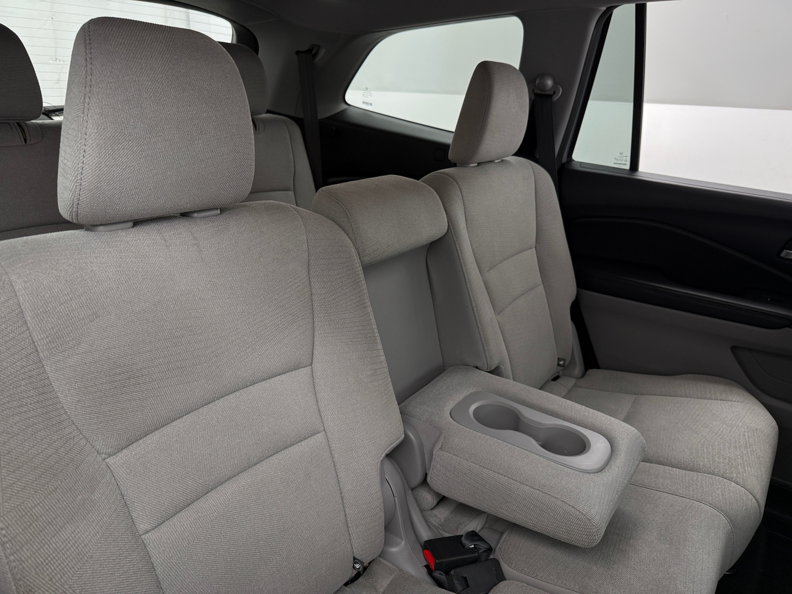 Thumbnail: 2016 Honda Pilot - 6