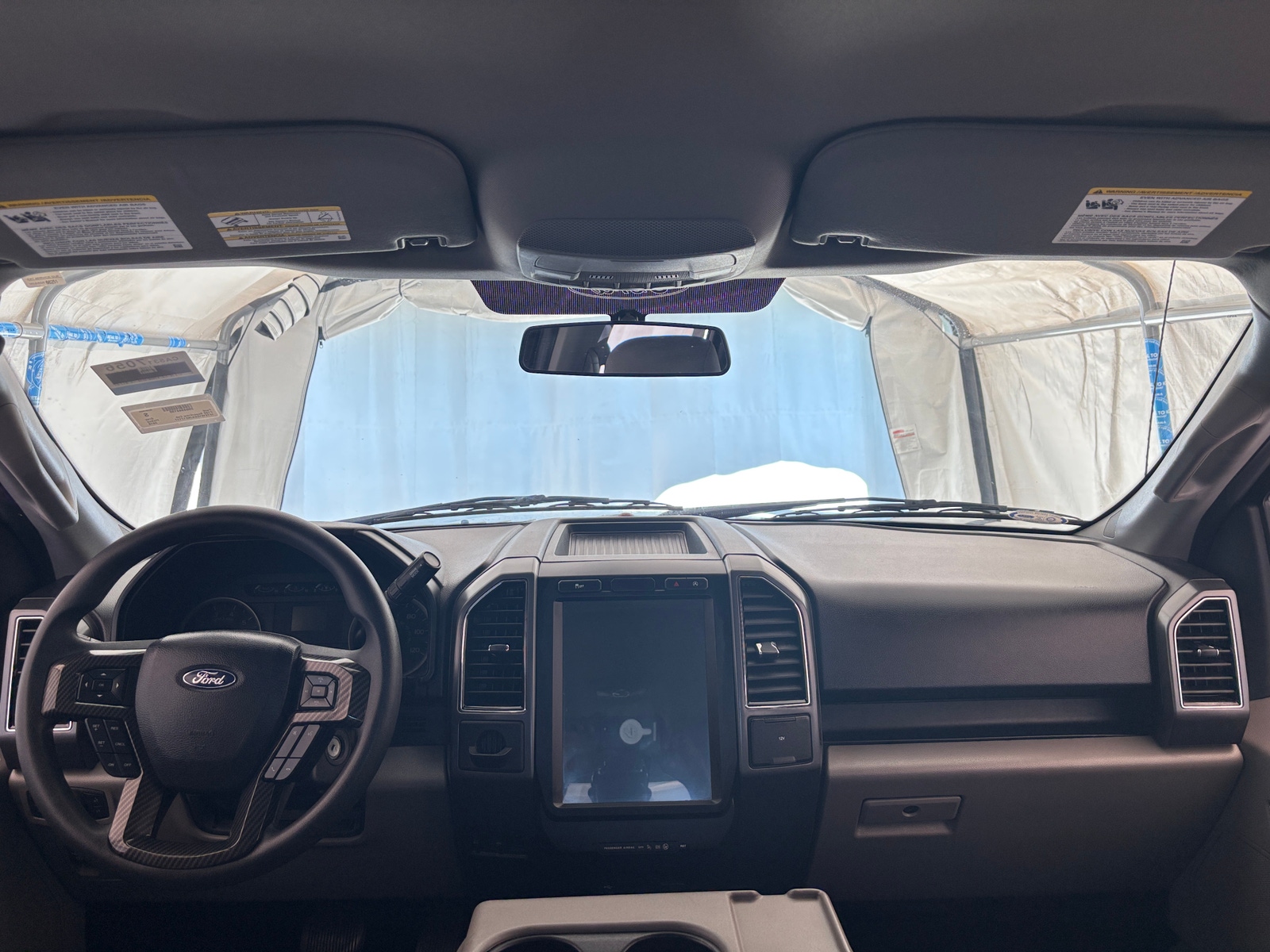 Thumbnail: 2018 Ford Econoline - 3