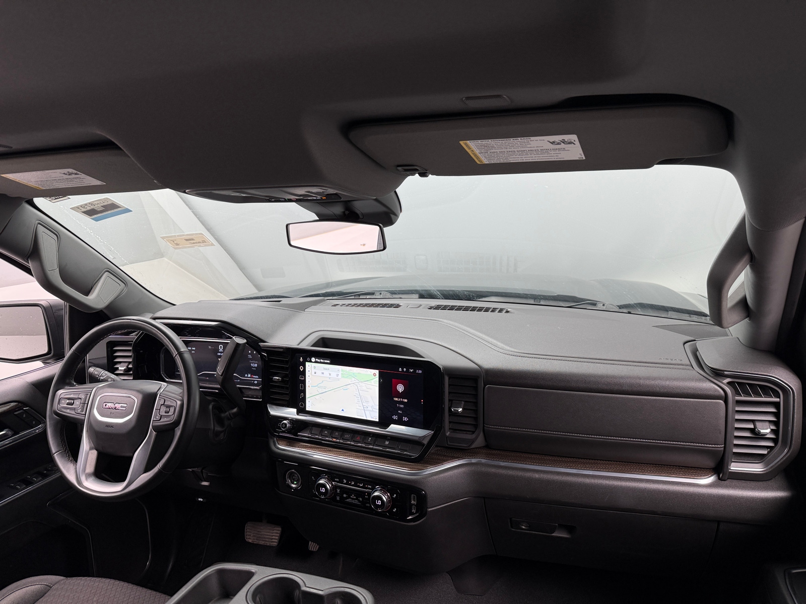 Thumbnail: 2023 GMC Sierra 1500 - 3