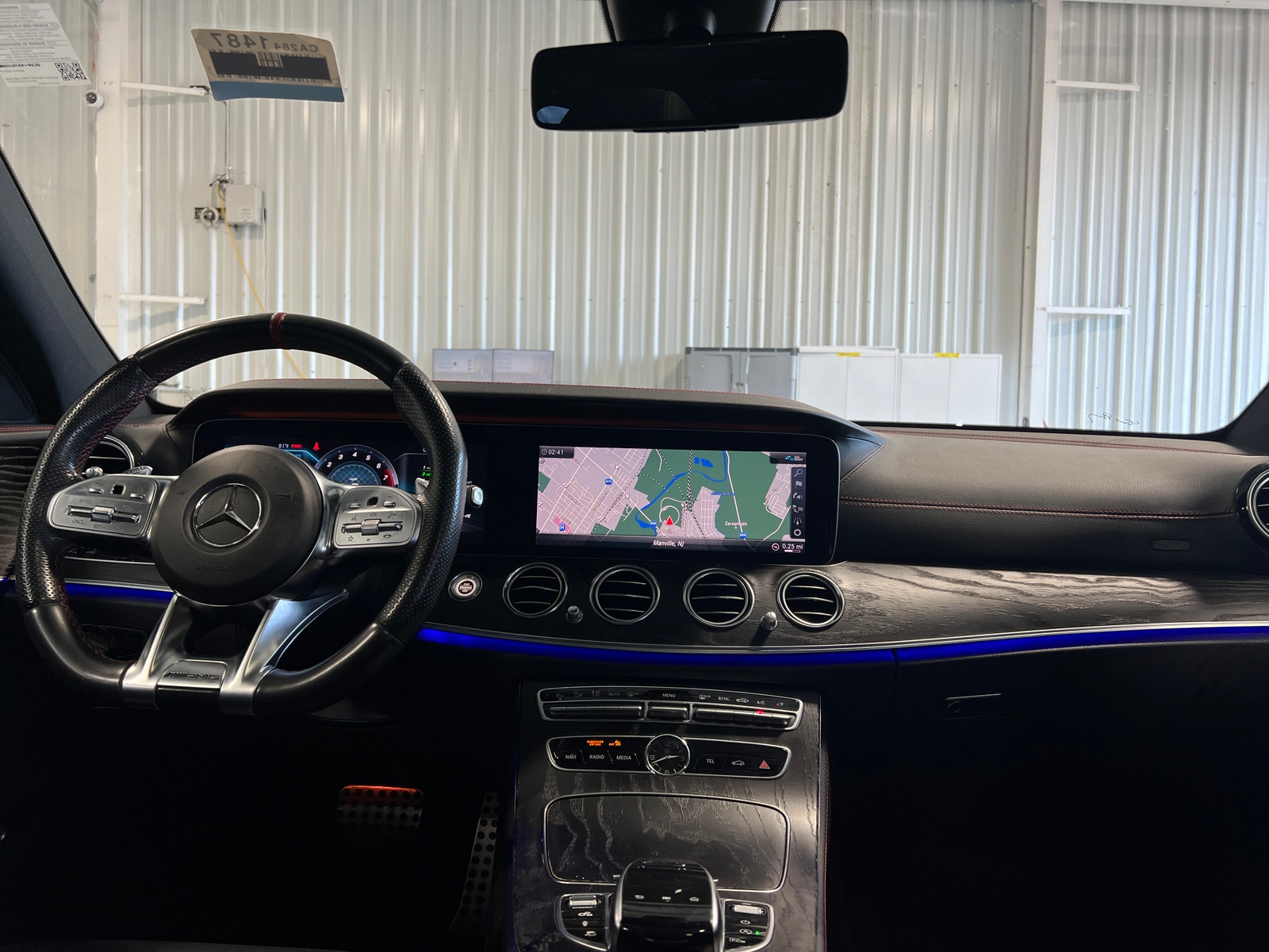 Thumbnail: 2019 Mercedes-Benz E-Class - 2