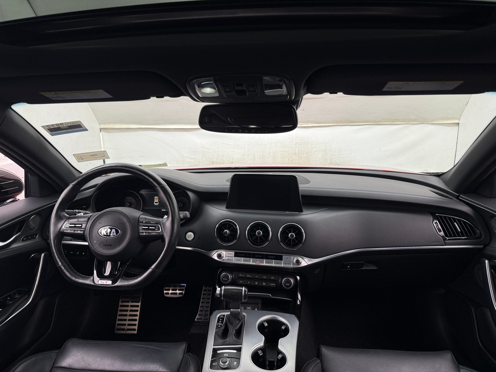 Thumbnail: 2020 Kia Stinger - 2