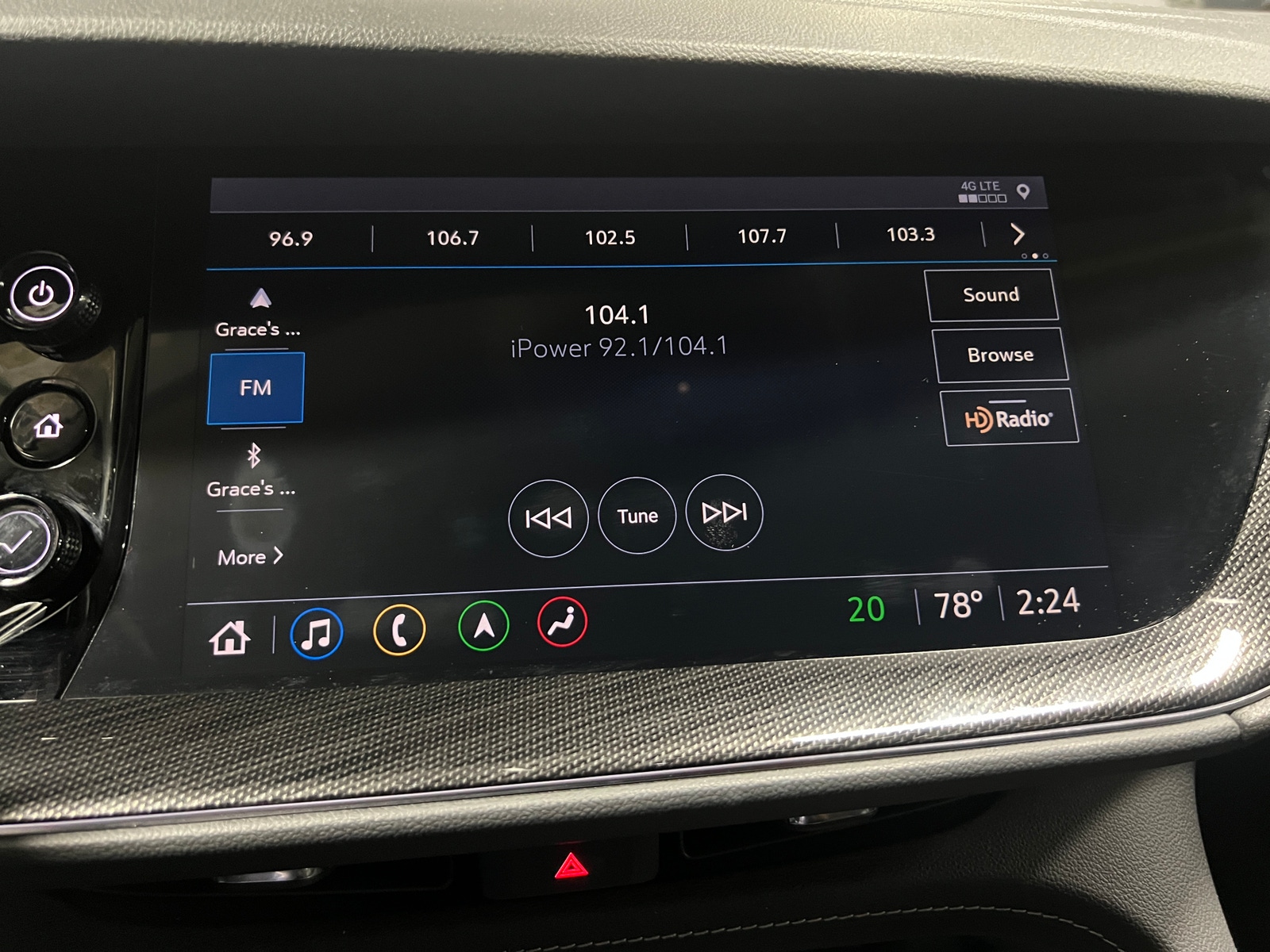 Thumbnail: 2021 Buick Envision - 3