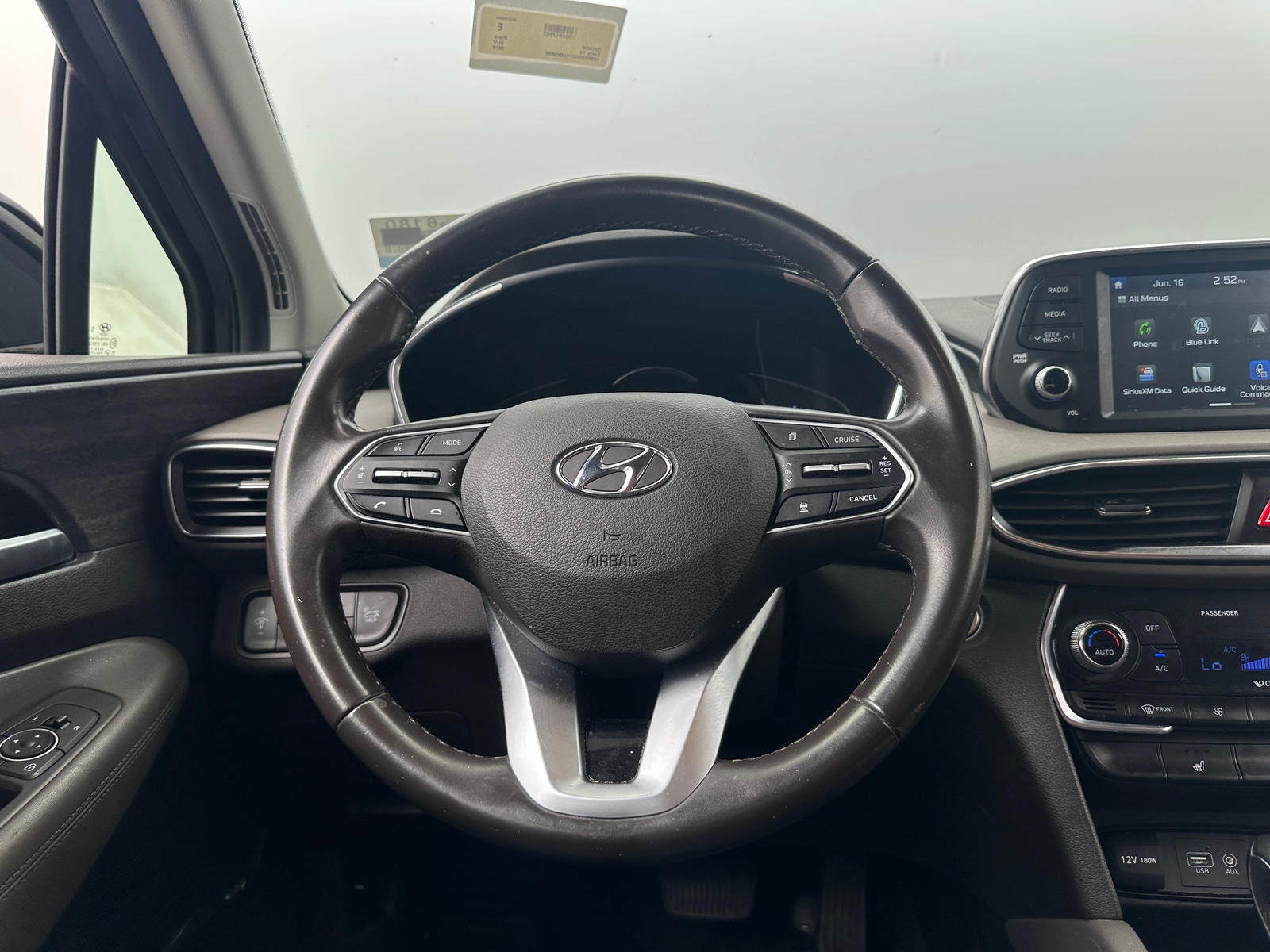 Thumbnail: 2019 Hyundai Santa Fe - 5