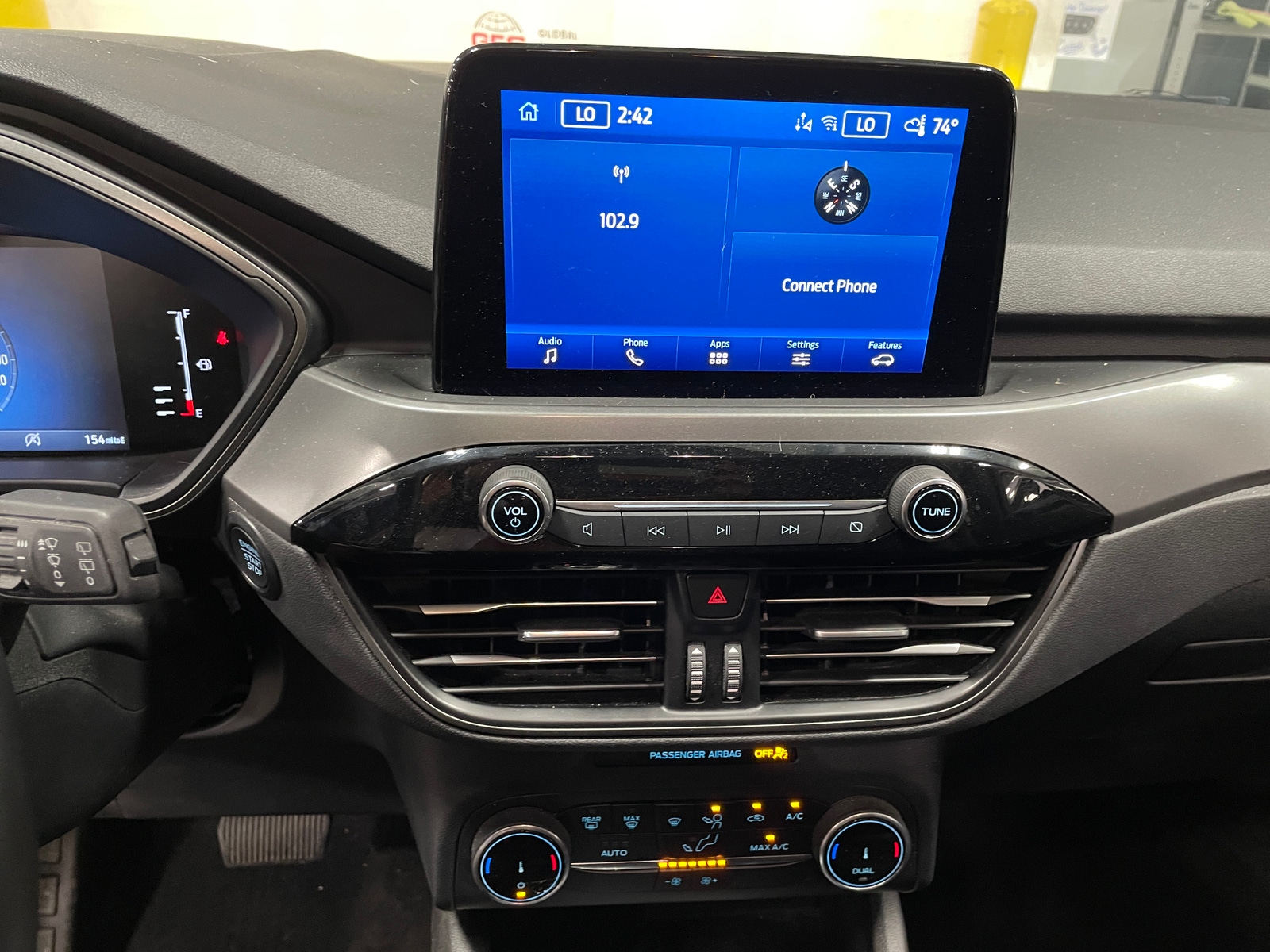 Thumbnail: 2024 Ford Escape - 4