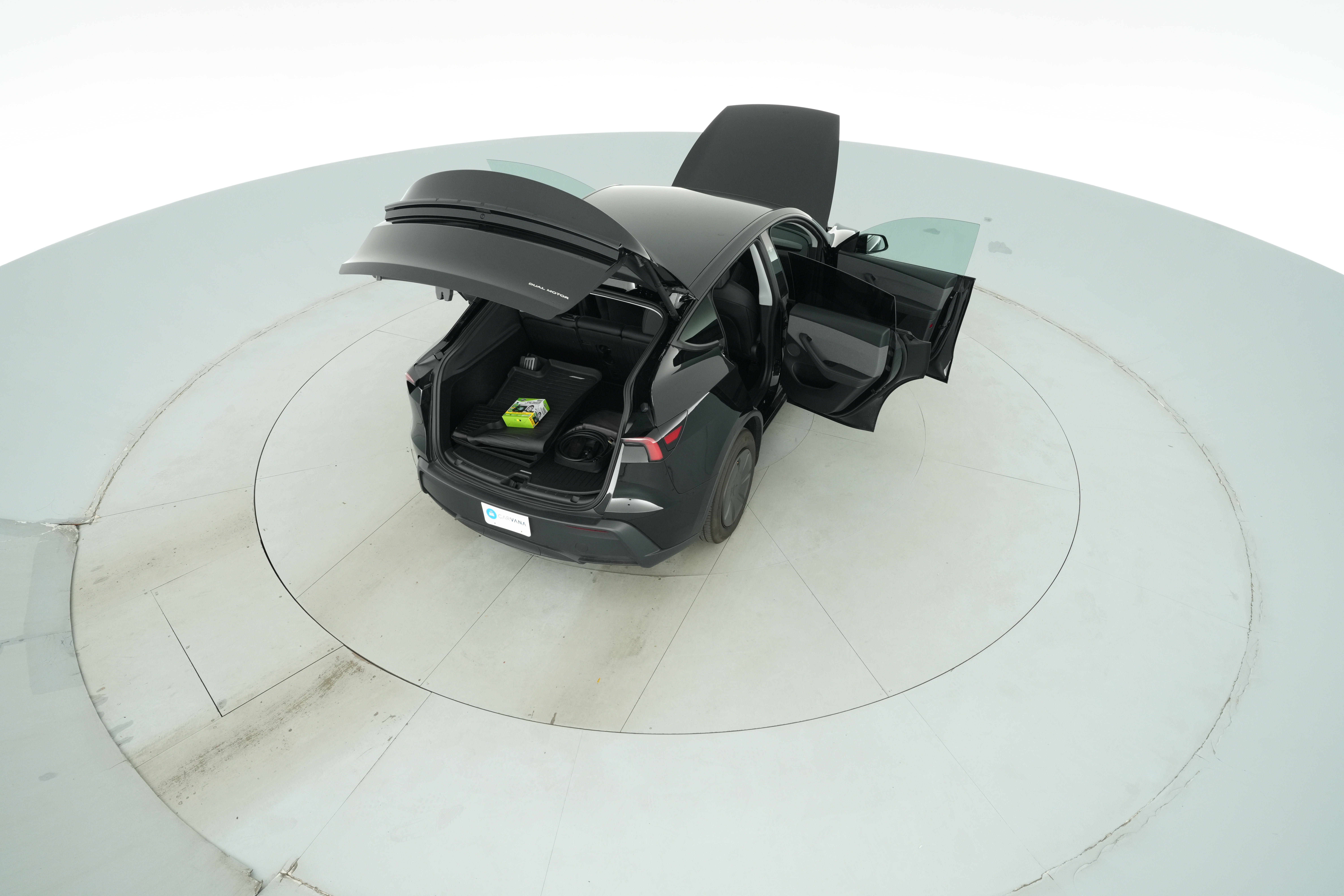 2026 Tesla Model Y Standard - Photo 48