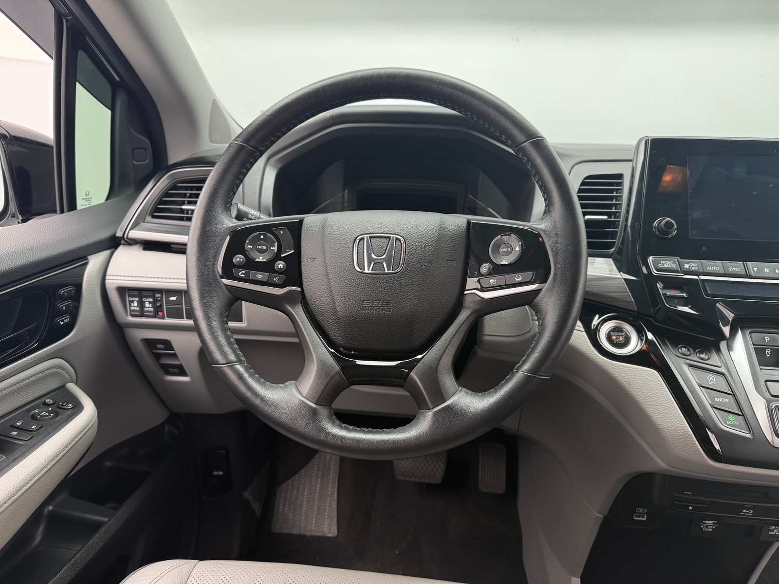 Thumbnail: 2023 Honda Odyssey - 4