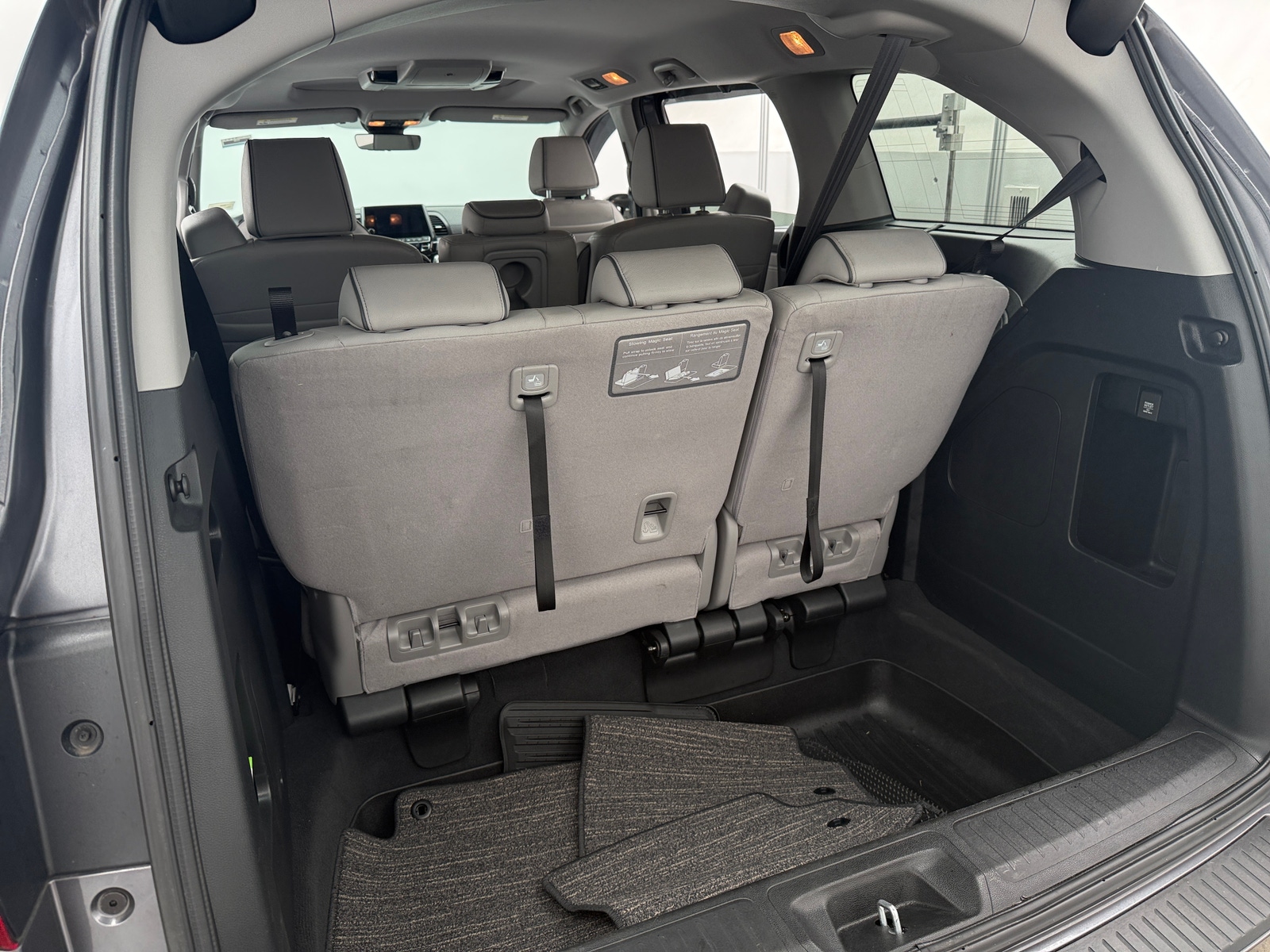 Thumbnail: 2023 Honda Odyssey - 6