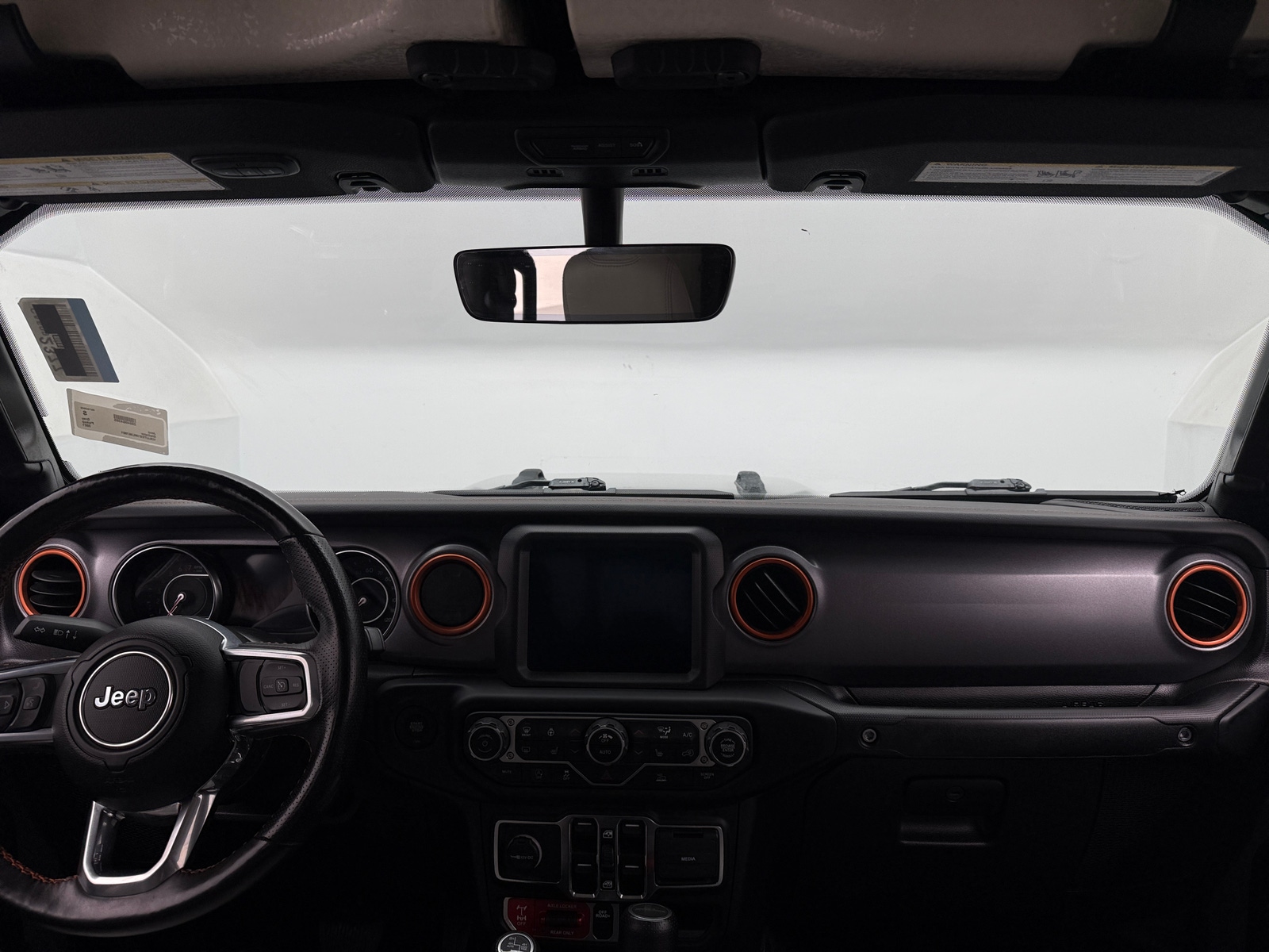 Thumbnail: 2021 Jeep Gladiator - 2