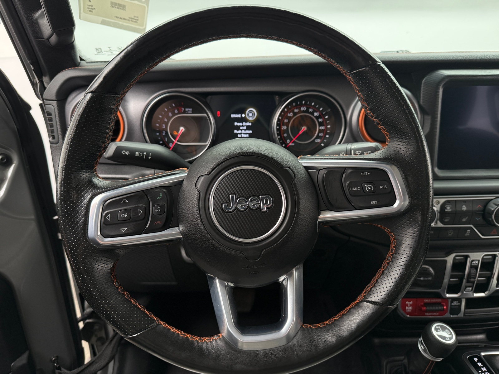 Thumbnail: 2021 Jeep Gladiator - 4