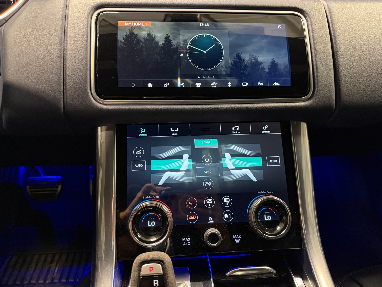 Thumbnail: 2021 Land Rover Range Rover Sport - 3