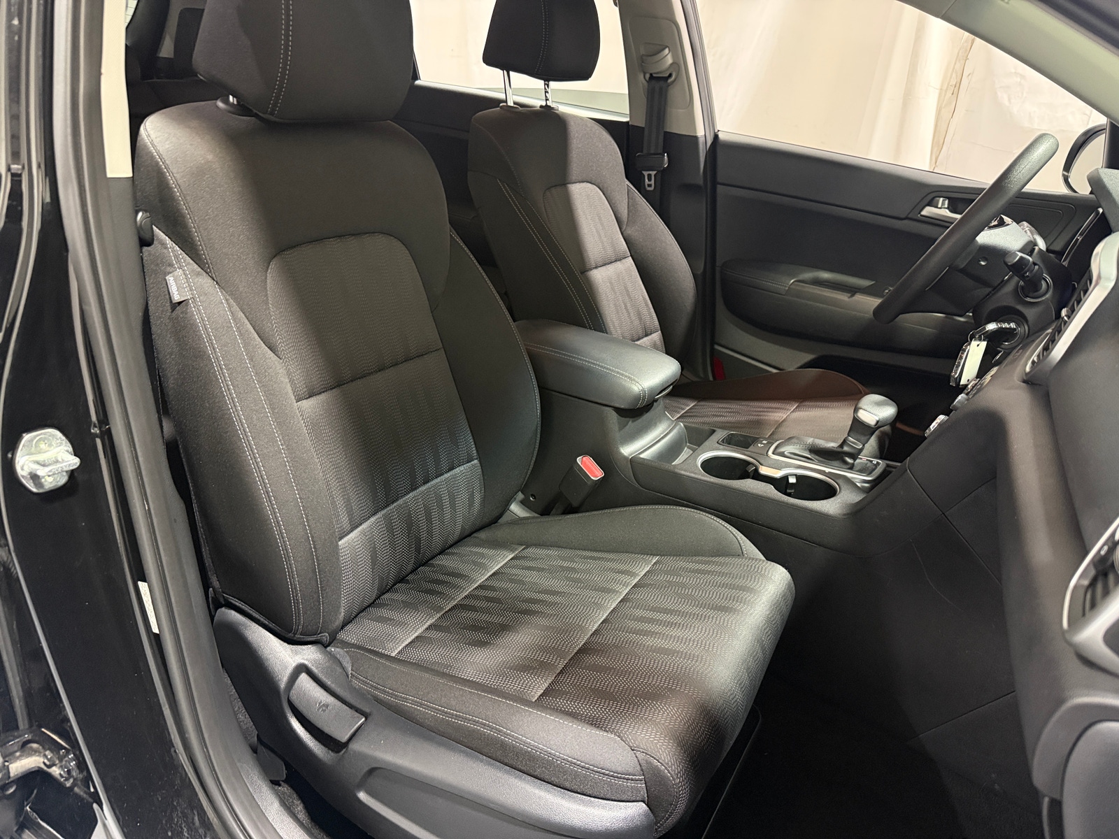 Thumbnail: 2022 Kia Sportage - 2